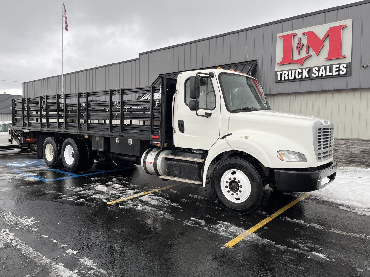 2015 FREIGHTLINER BUSINESS CLASS M2 112 L&M Truck Sales Specialized
