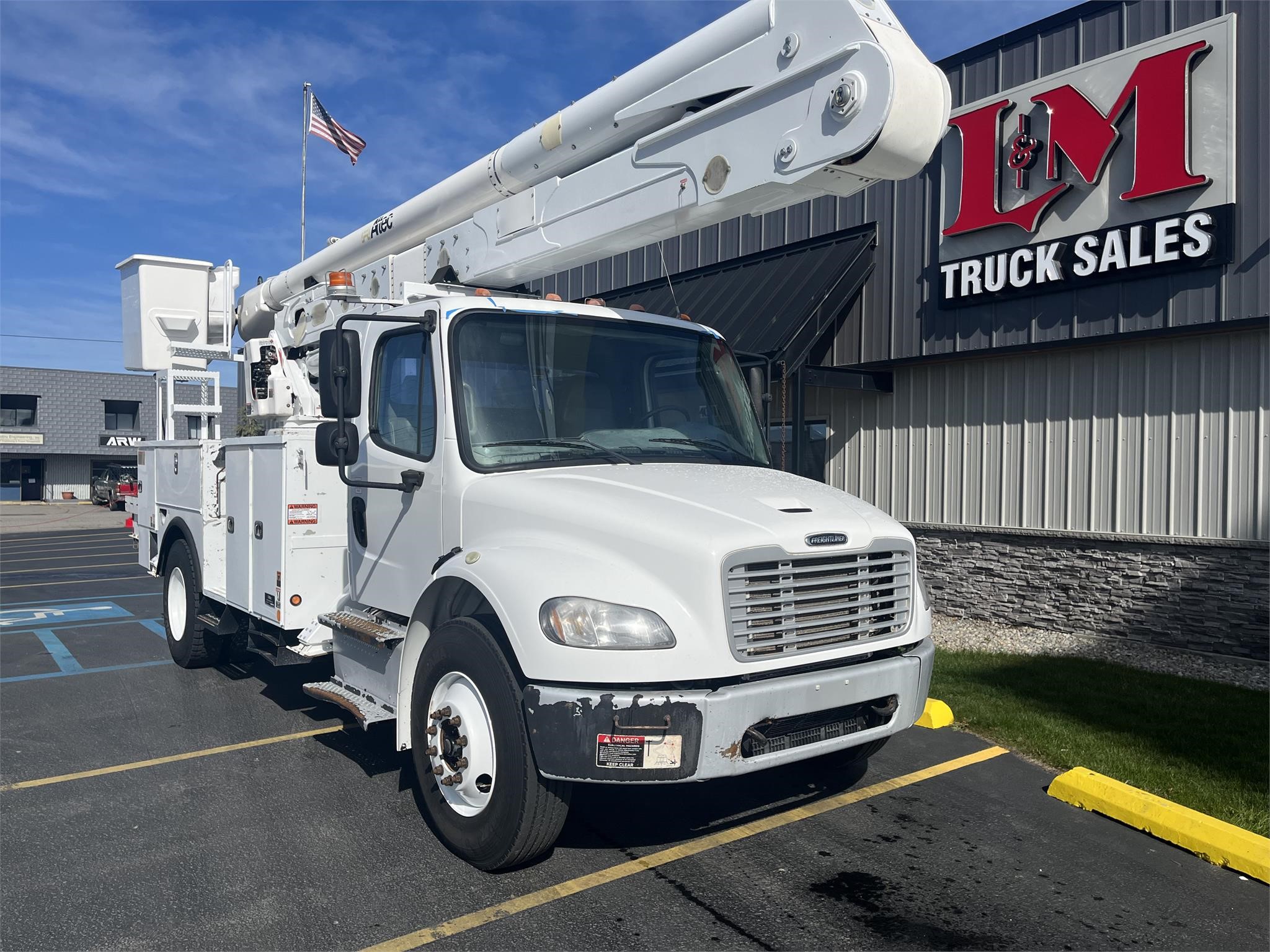 2015 ALTEC AA55E MH - image 1 of 6