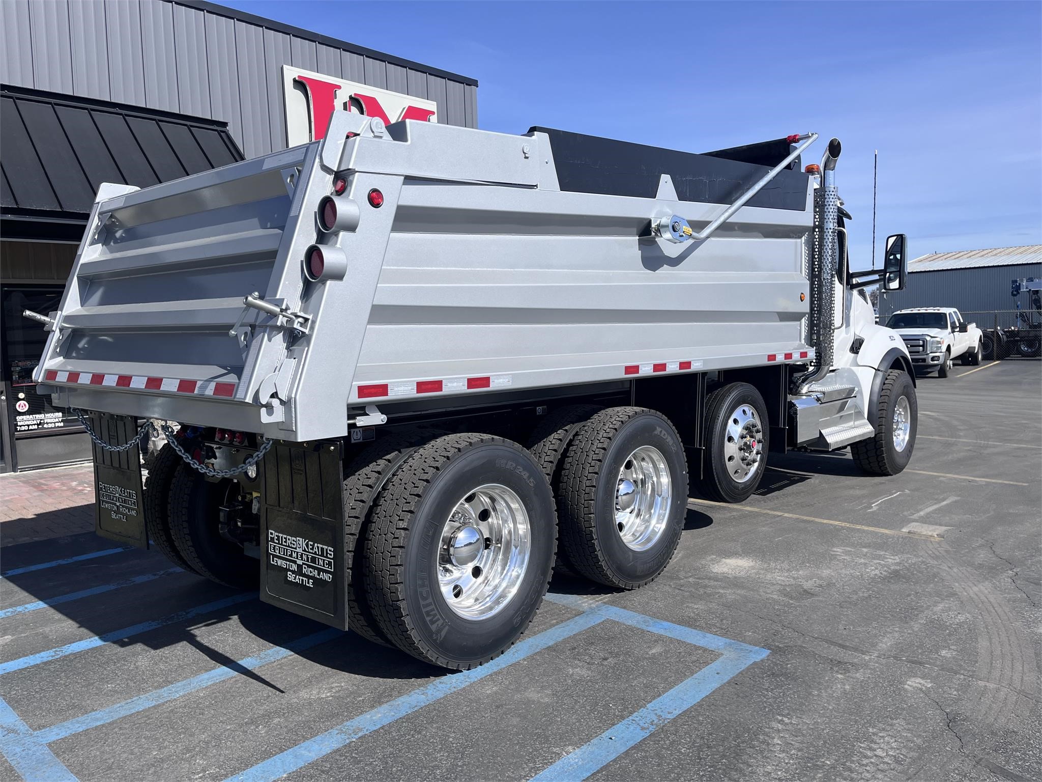 2024 KENWORTH T880 - image 6 of 6