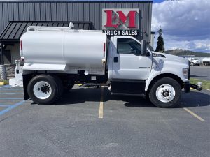 2017 FORD F750 9005943530