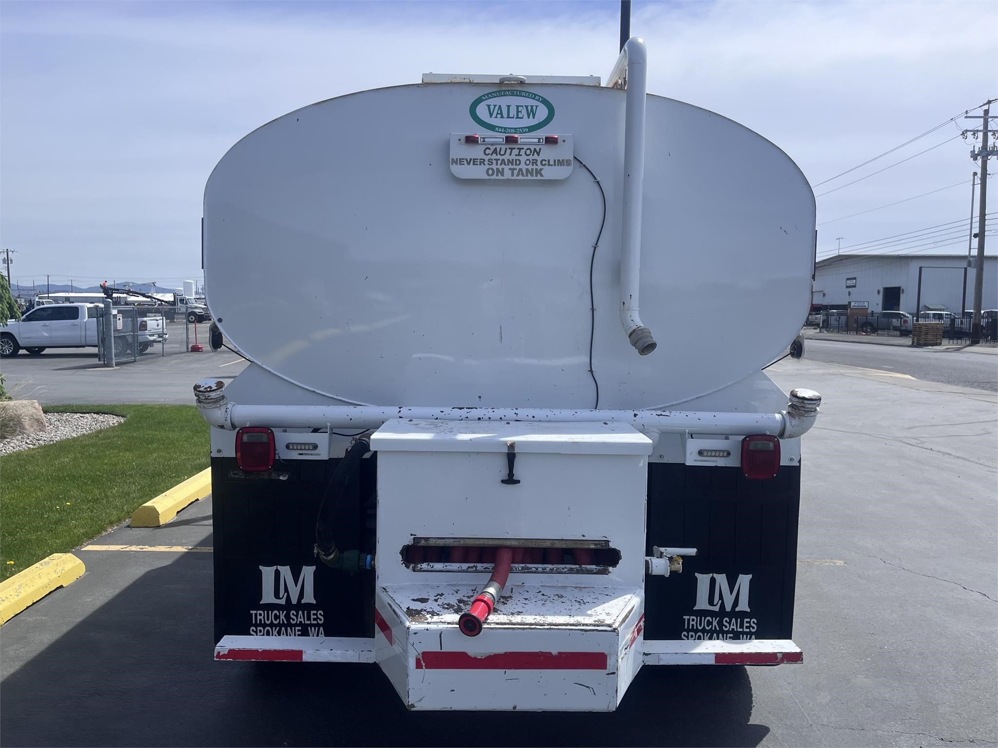 2019 FREIGHTLINER BUSINESS CLASS M2 106 - image 5 of 6