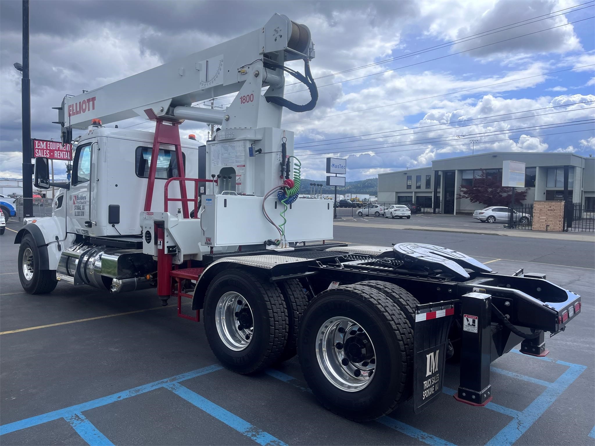 2024 ELLIOTT 1881 L&M Truck Sales Specialized Work Trucks & Cranes