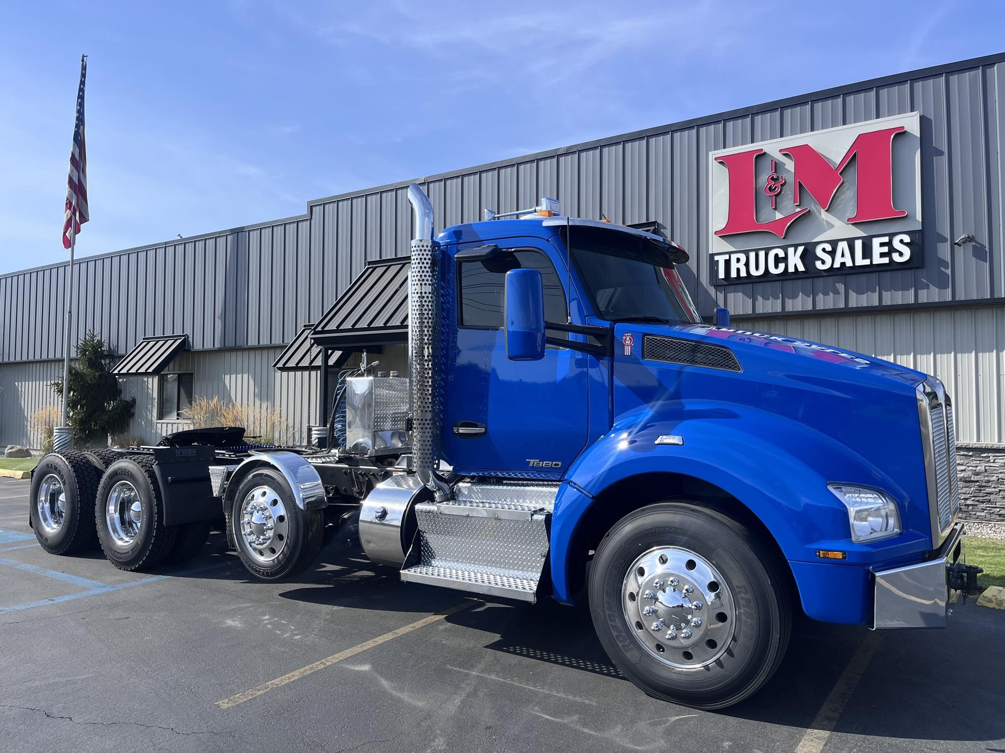 2015 KENWORTH T880 - image 1 of 6