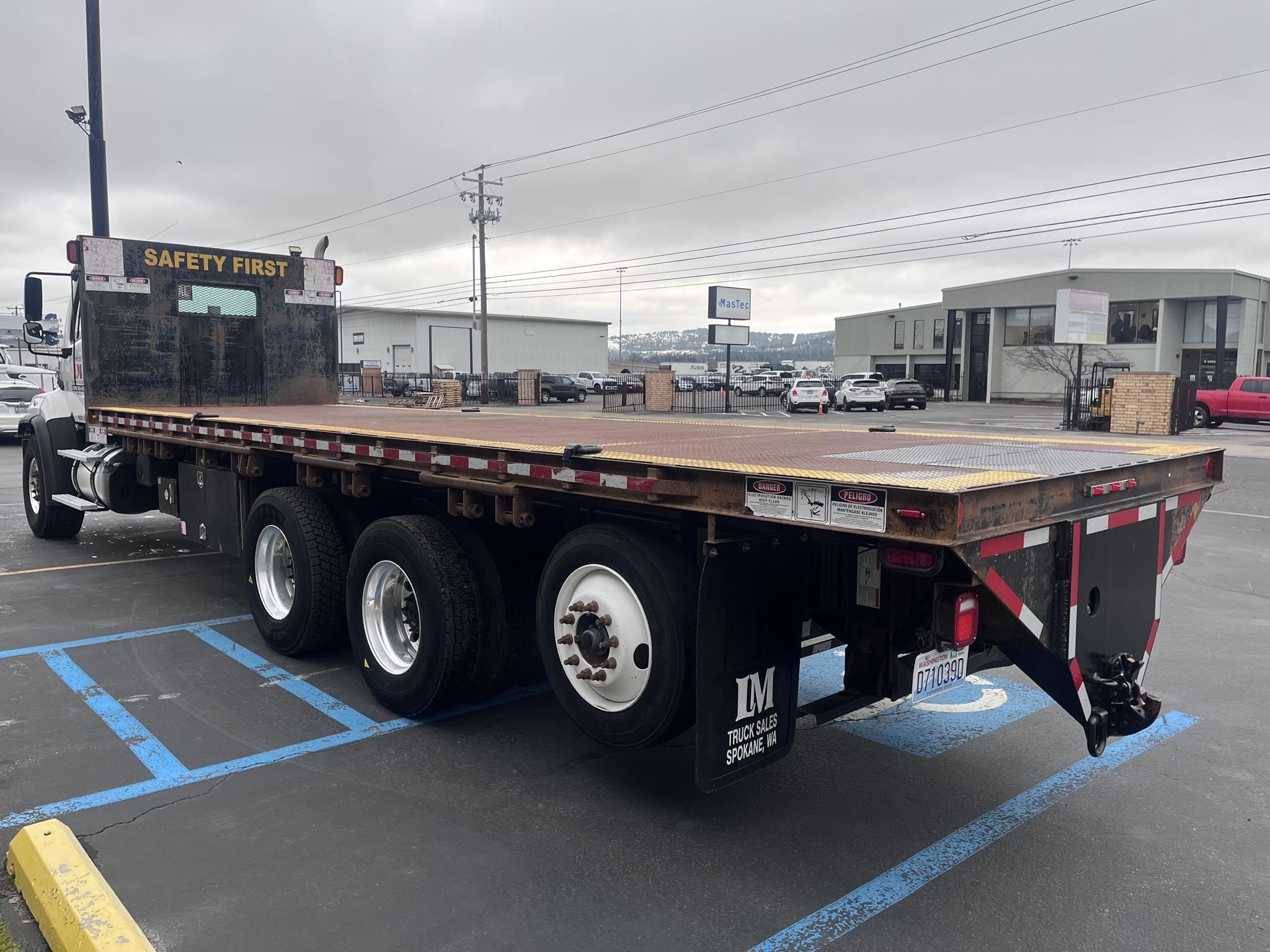 2014 FREIGHTLINER 108SD - image 5 of 6