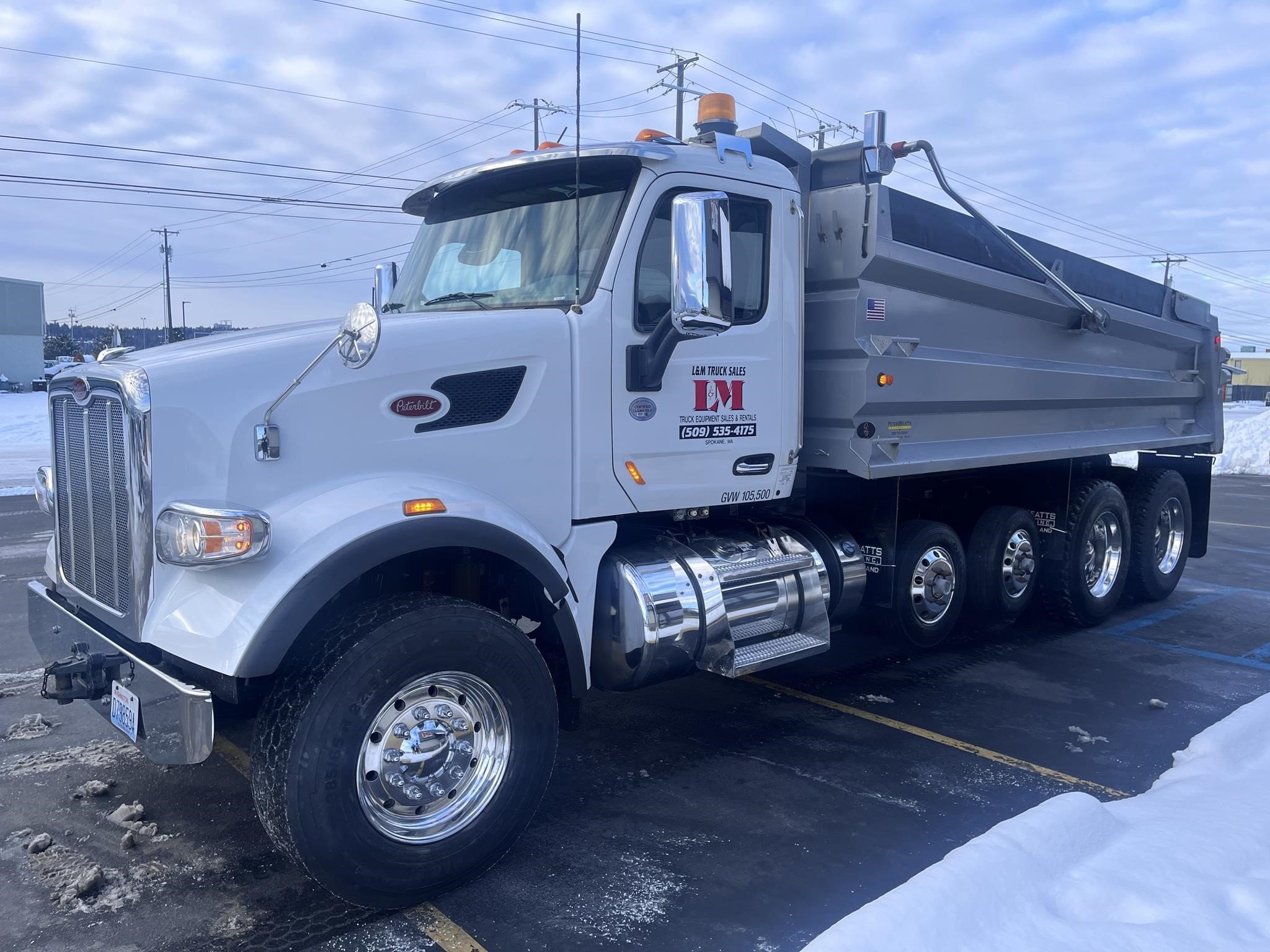 2020 PETERBILT 567 - image 4 of 6