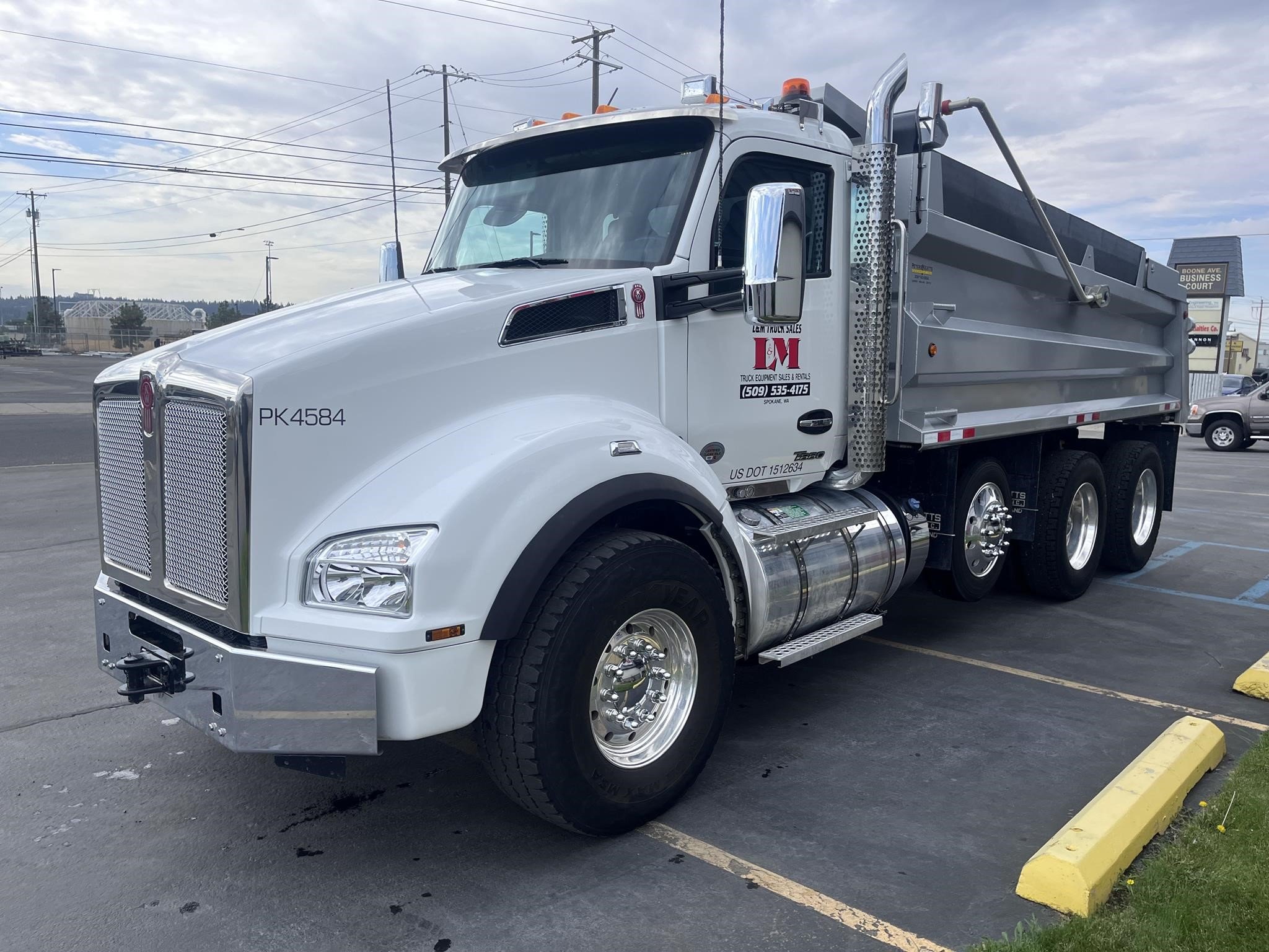 2024 KENWORTH T880 - image 4 of 6