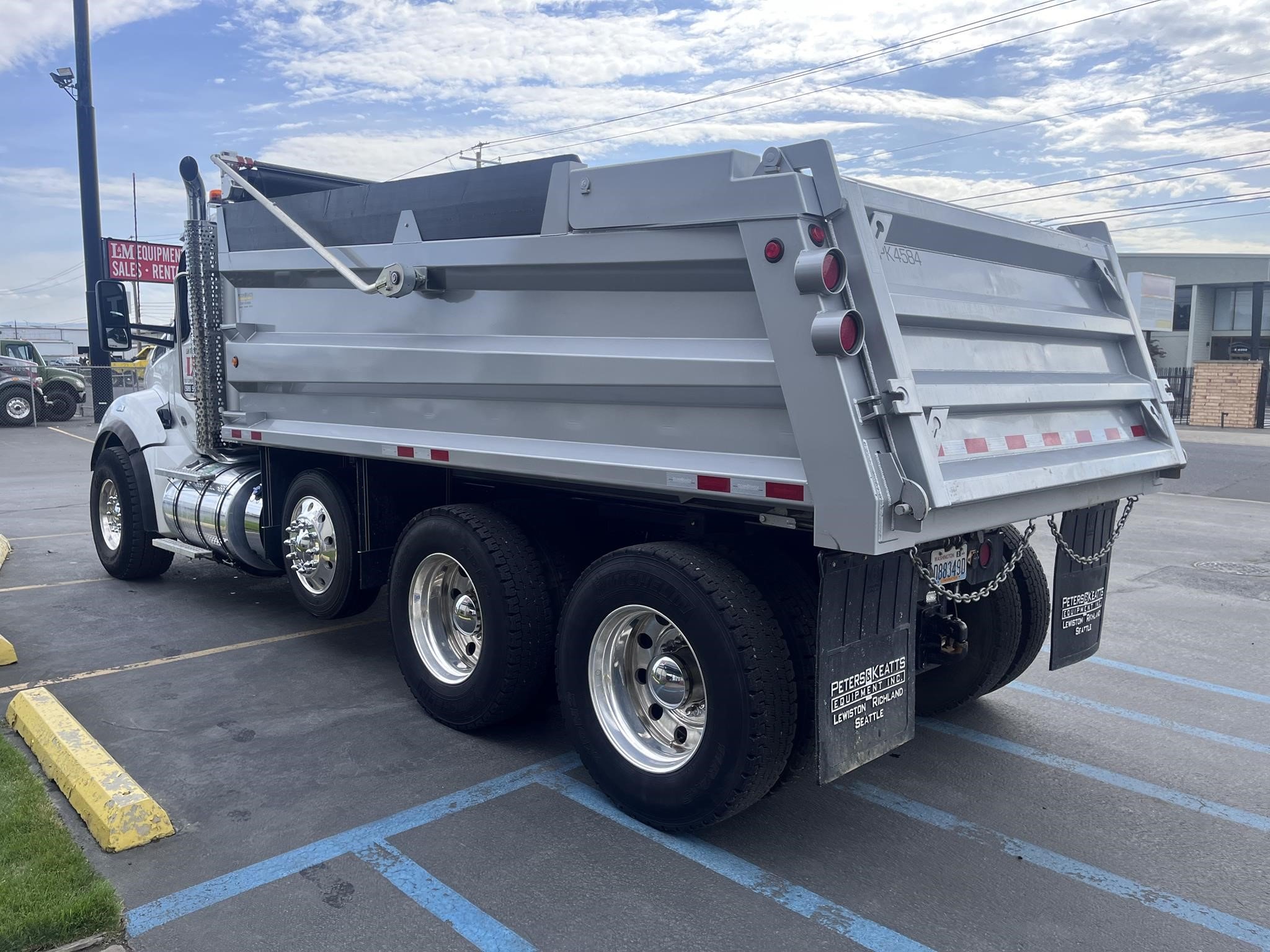 2024 KENWORTH T880 - image 5 of 6