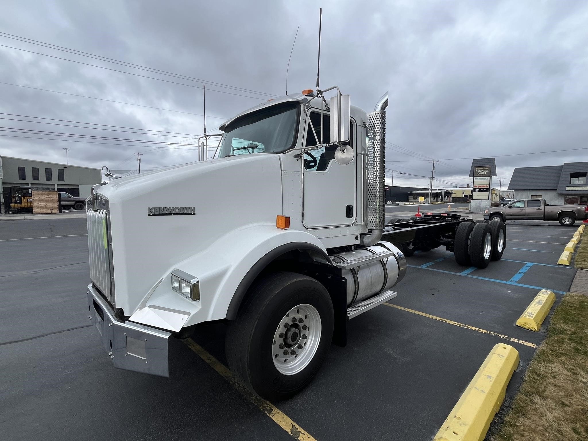 2016 KENWORTH T800 - image 6 of 6