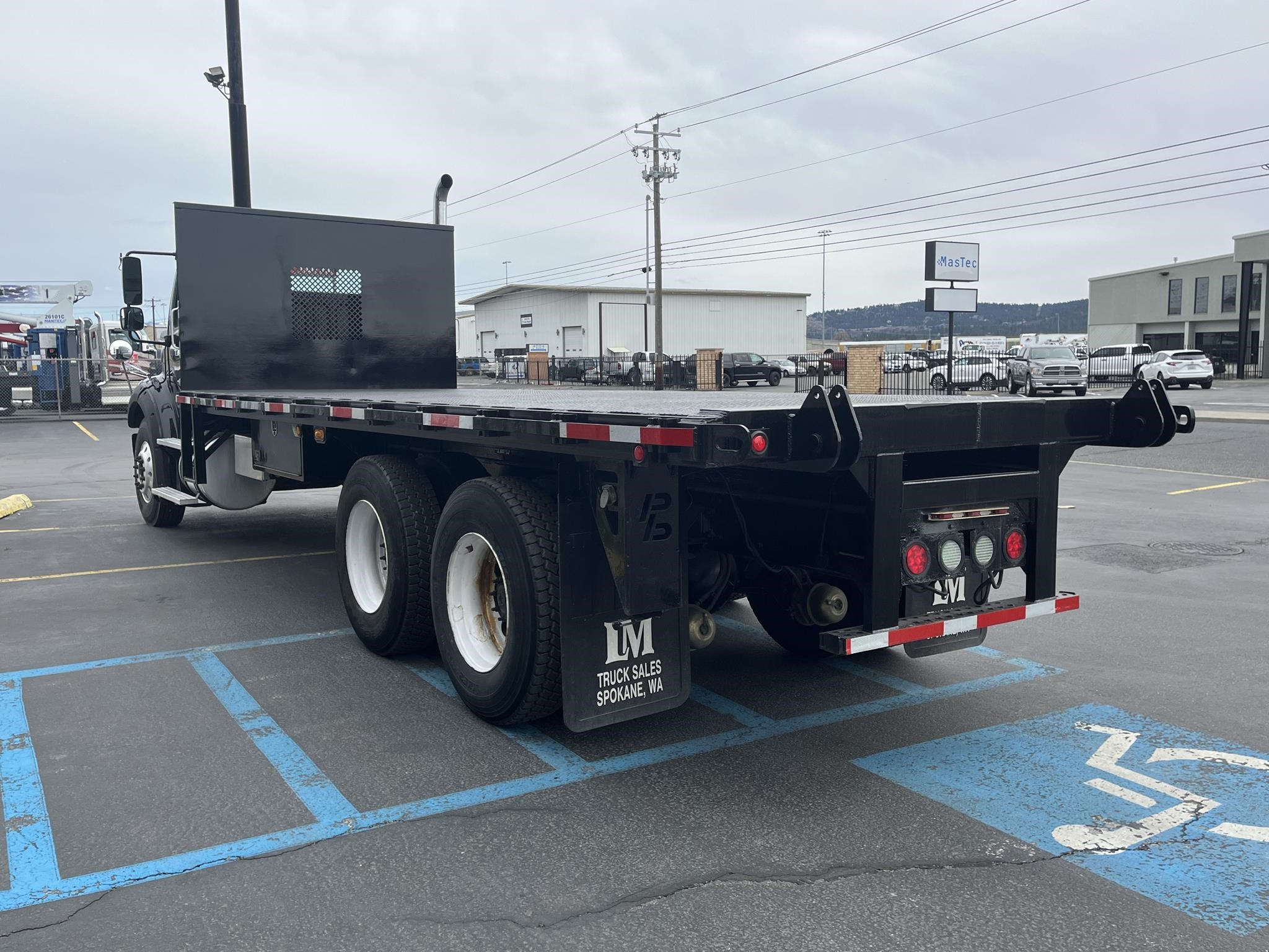 2014 FREIGHTLINER BUSINESS CLASS M2 112 - image 6 of 6
