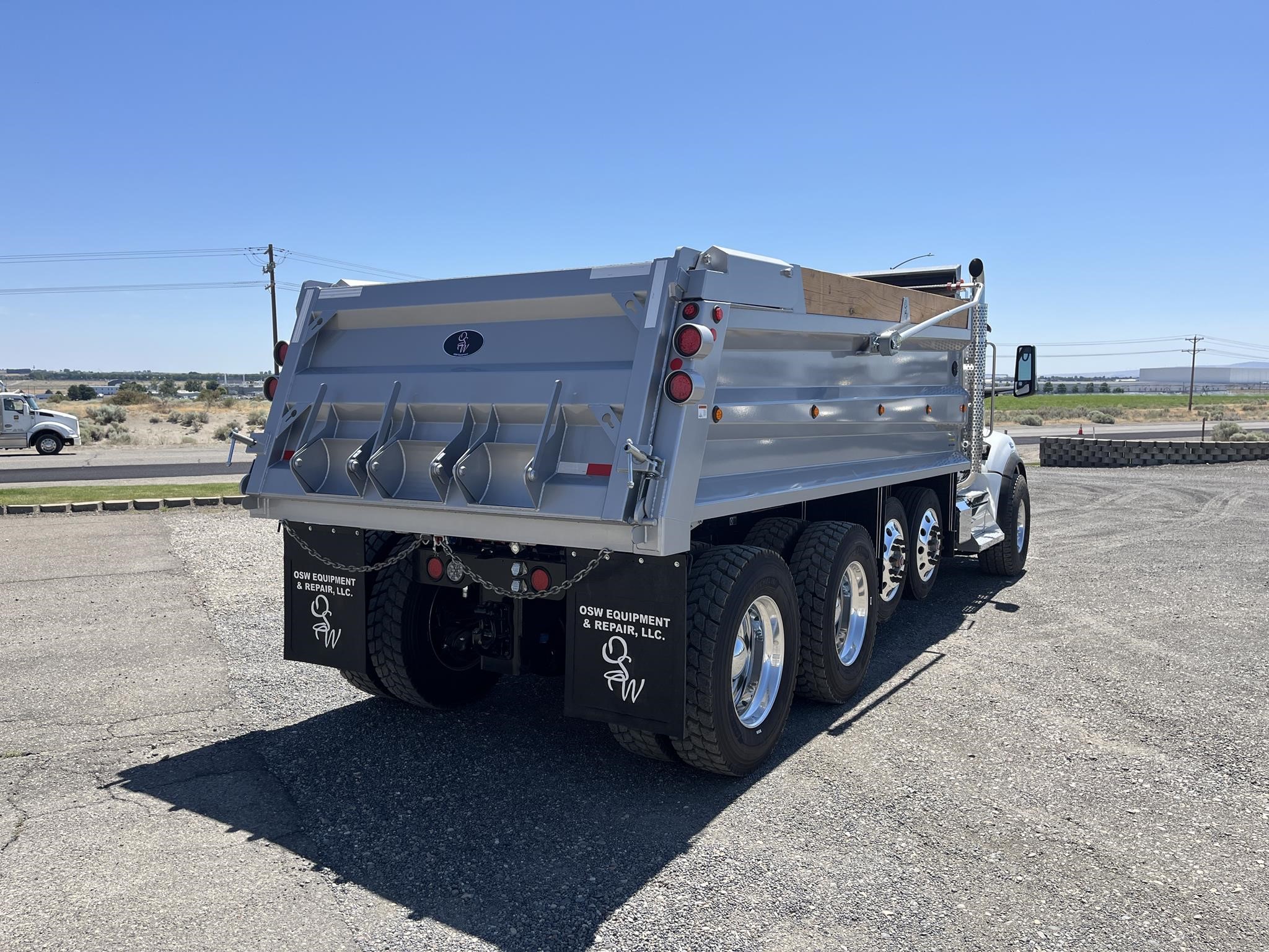 2024 KENWORTH T880 - image 5 of 6