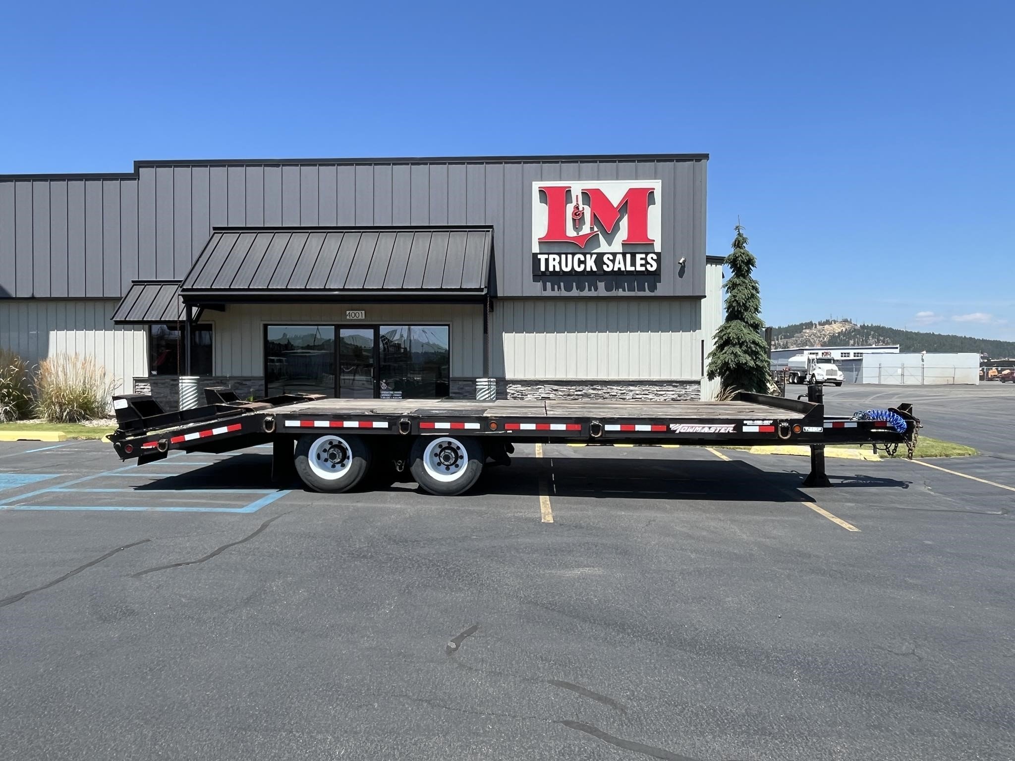 2018 TOWMASTER T-40LP - image 2 of 6