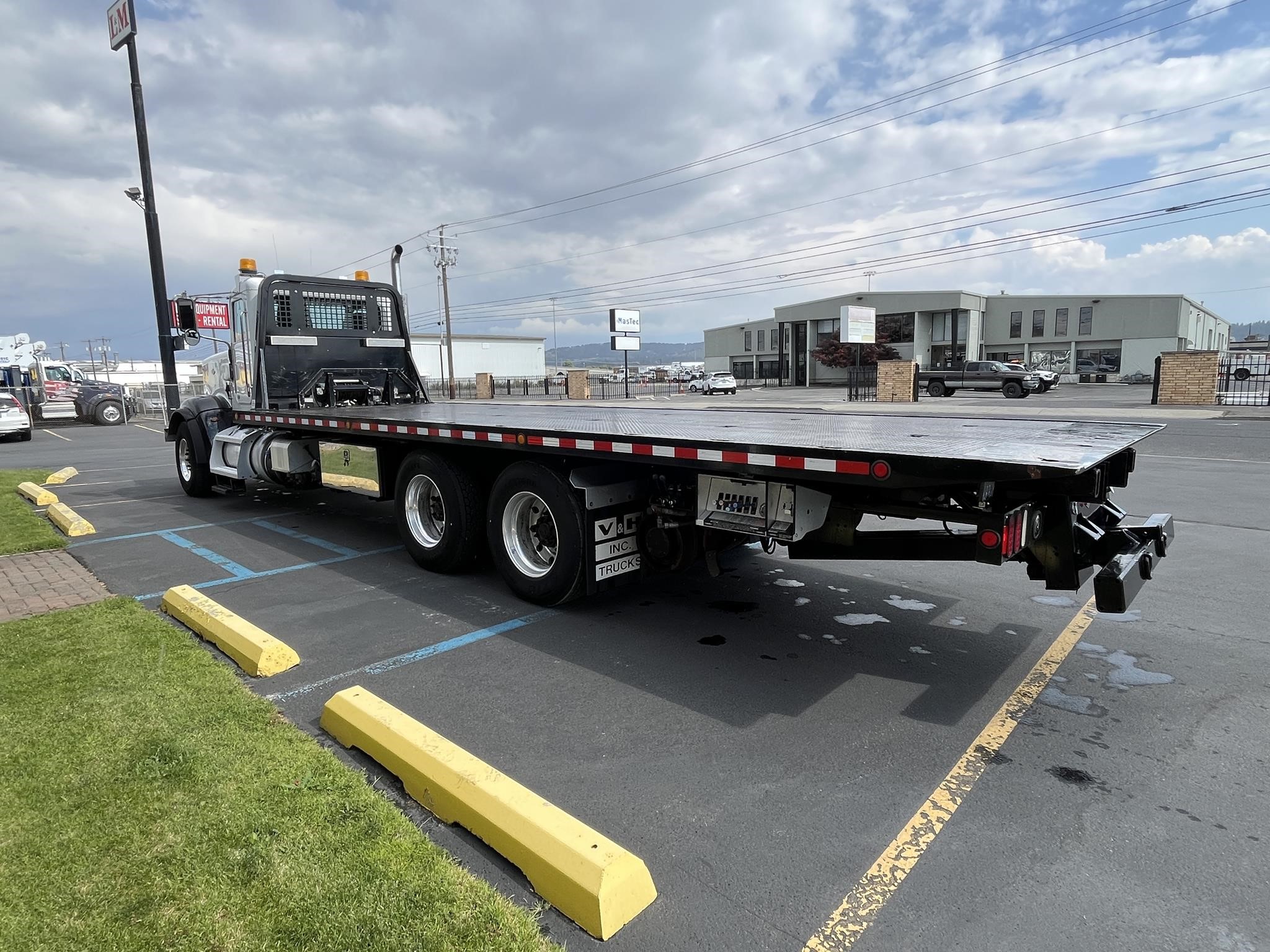 2018 PETERBILT 367 - image 6 of 6