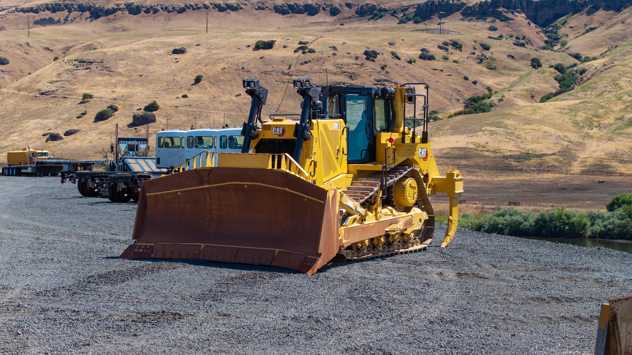 2023 CATERPILLAR D8 2023 CATERPILLAR D8 - image 4 of 6