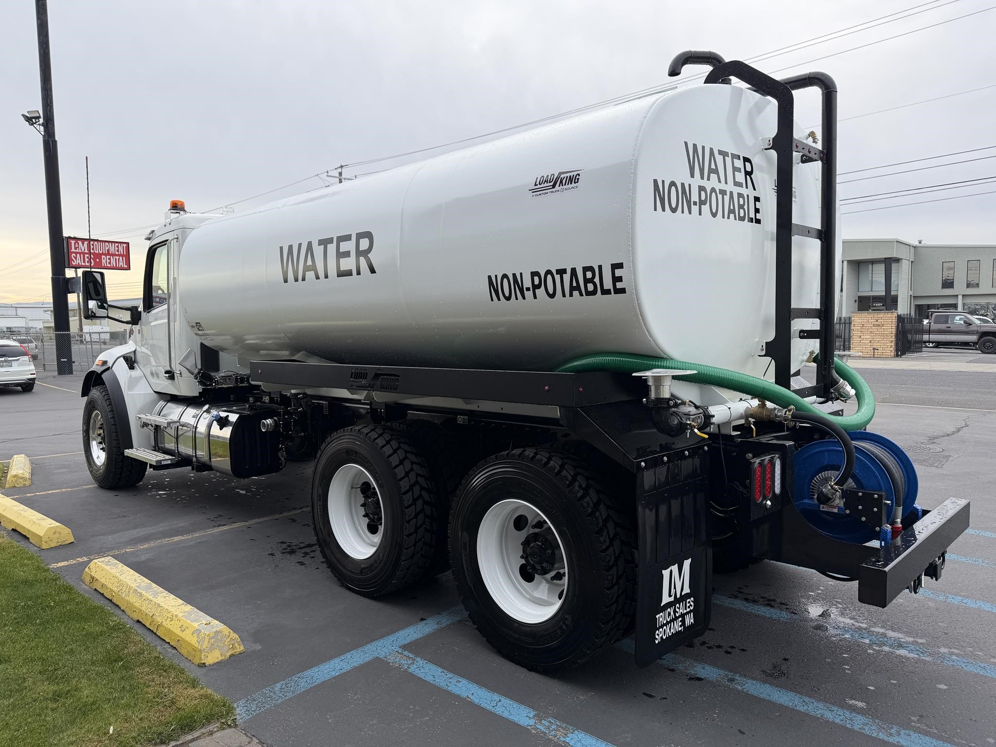 2025 PETERBILT 548 10016720876 2025 PETERBILT 548 10016720876