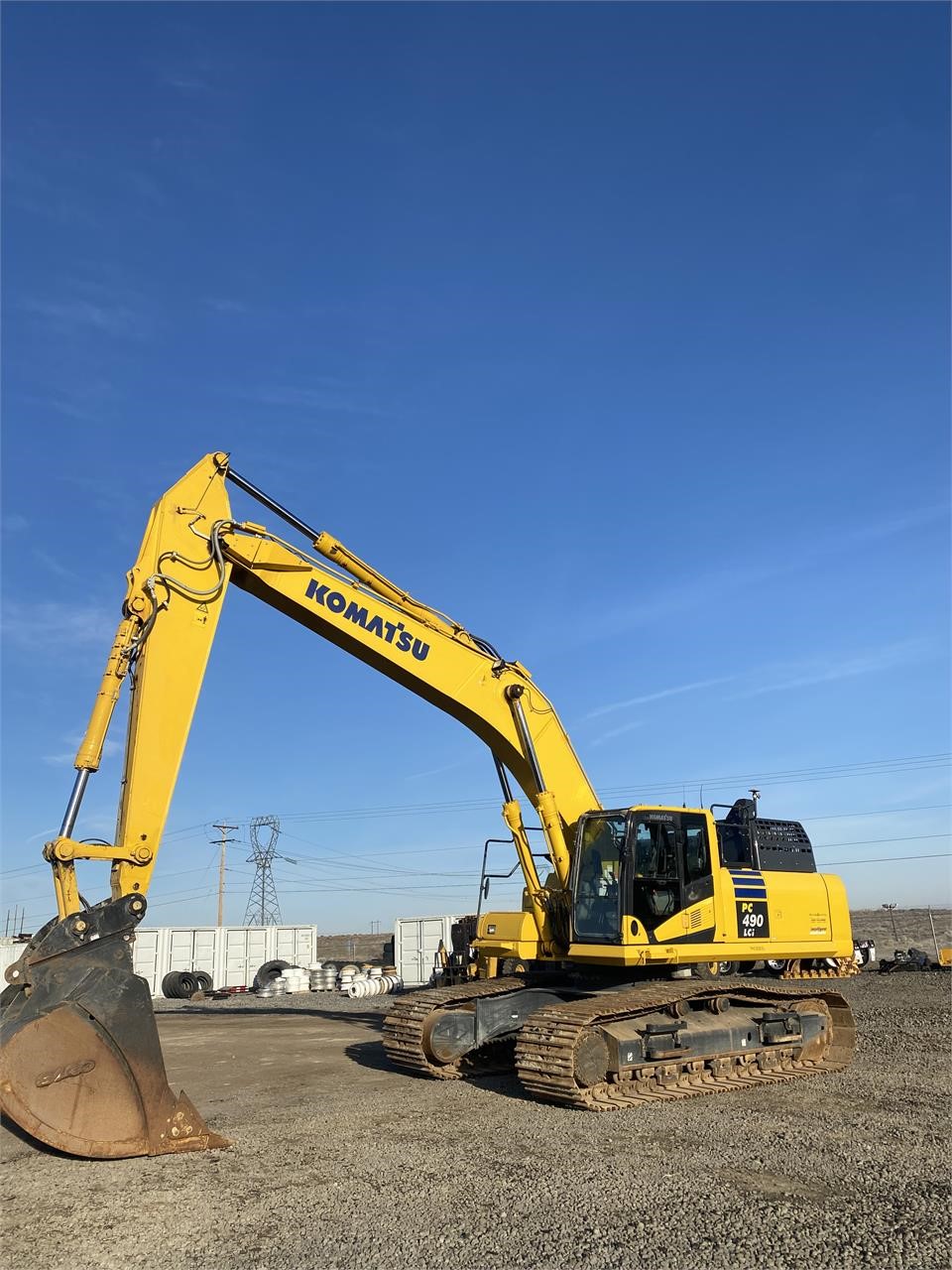 2021 KOMATSU PC490 LCi-11 - image 2 of 6