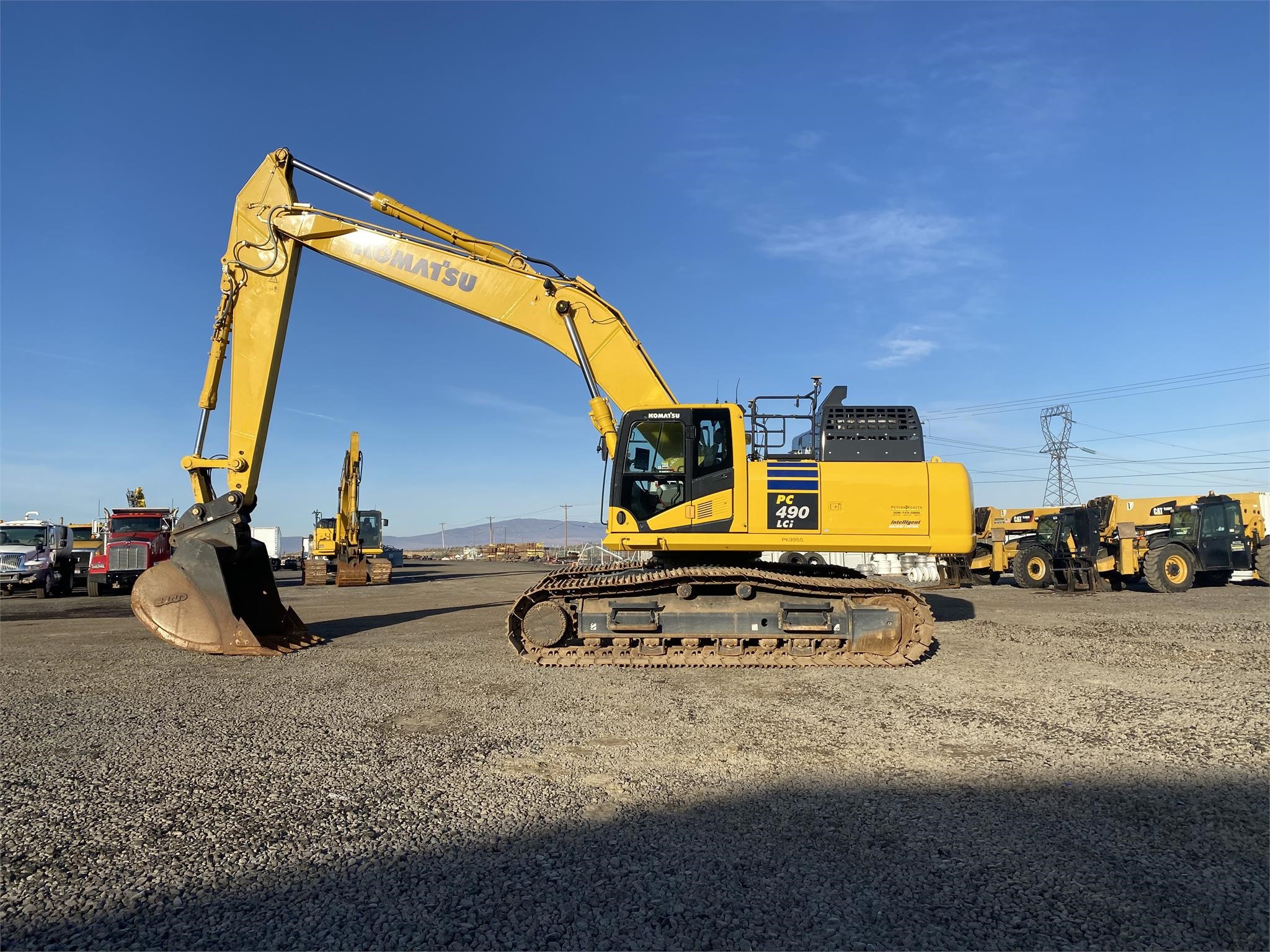 2021 KOMATSU PC490 LCi-11 - image 1 of 6