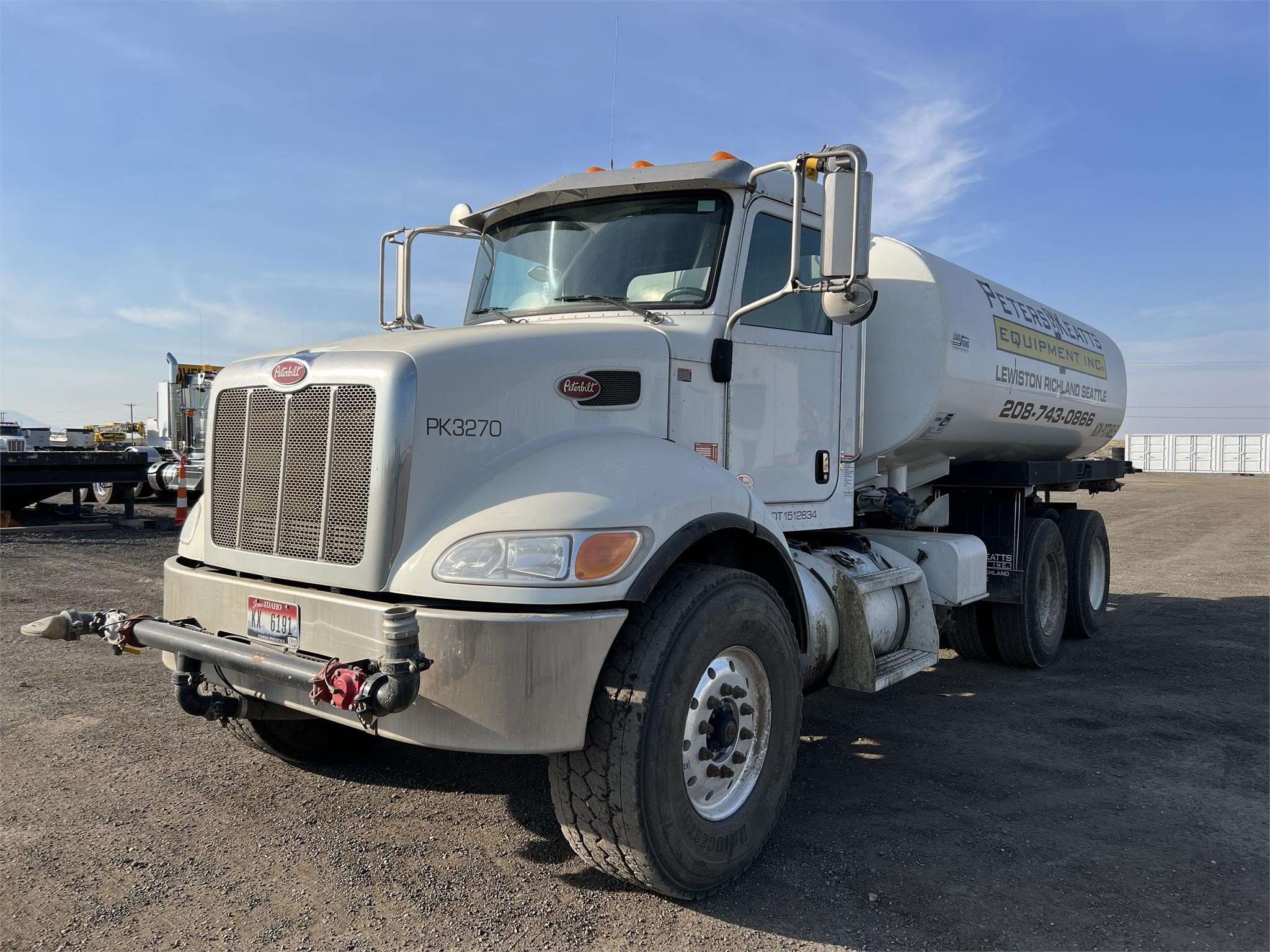 2019 PETERBILT 348 - image 1 of 6