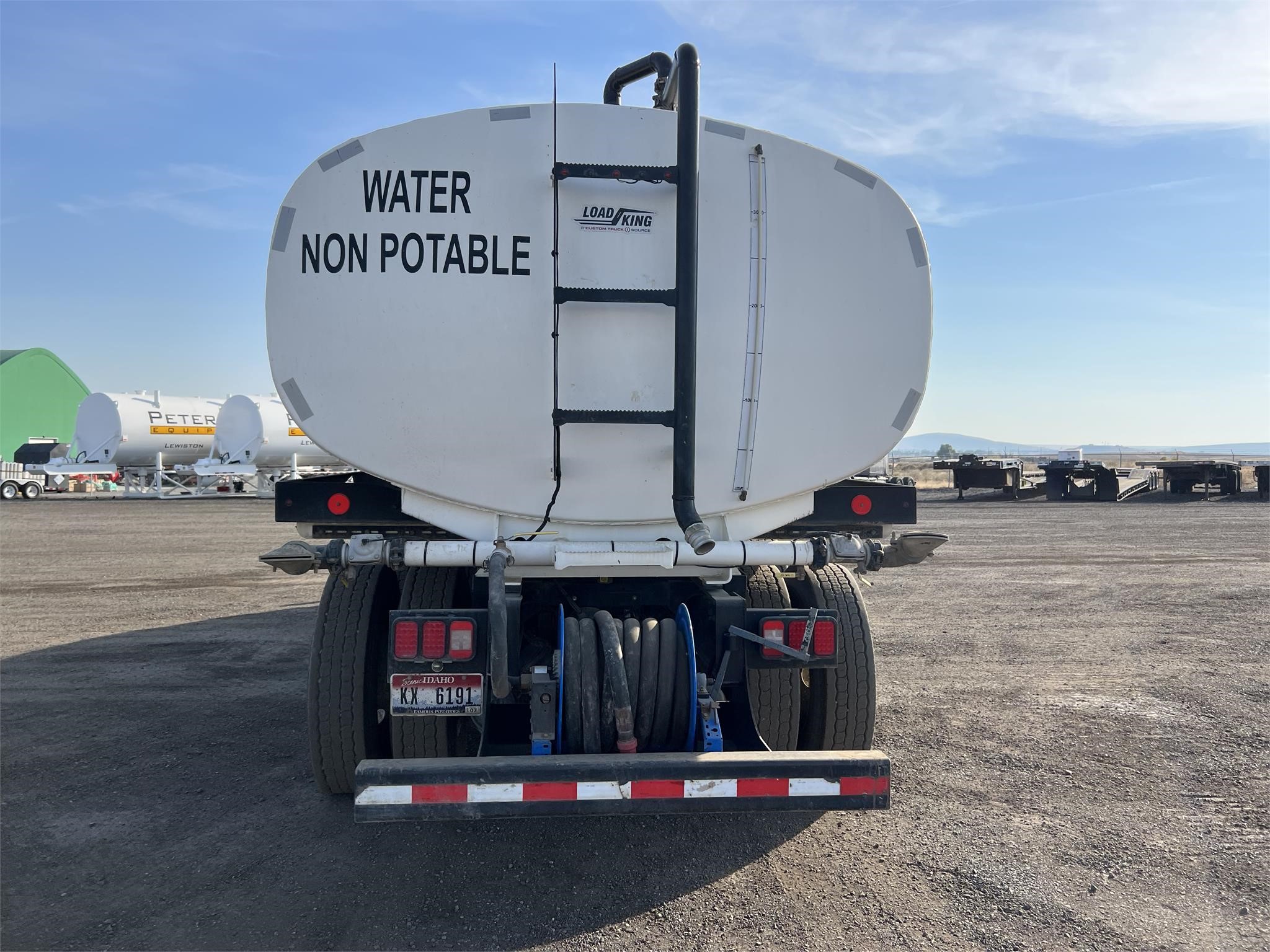 2019 PETERBILT 348 - image 6 of 6