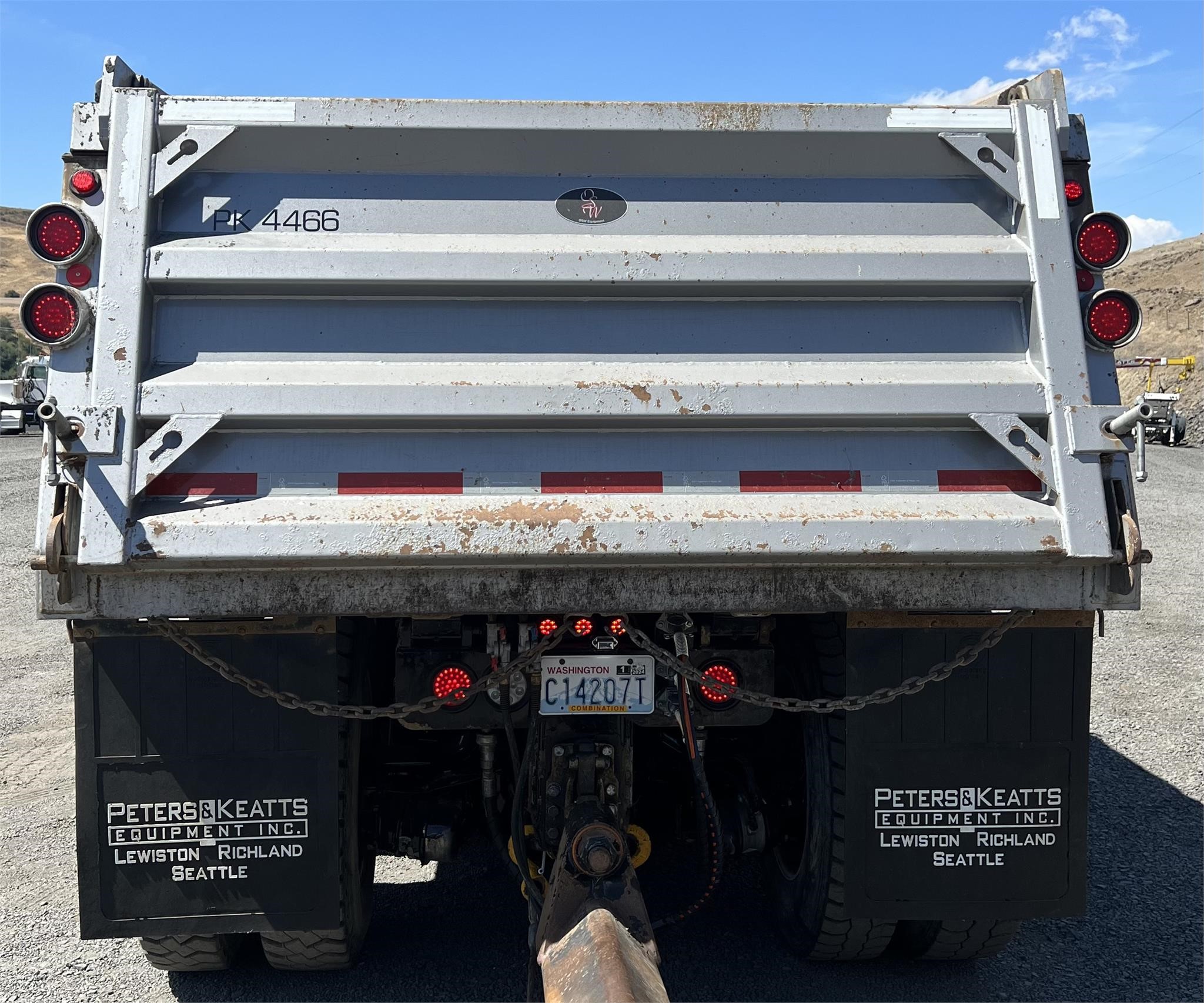 2020 PETERBILT 567 2020 PETERBILT 567 - image 4 of 6