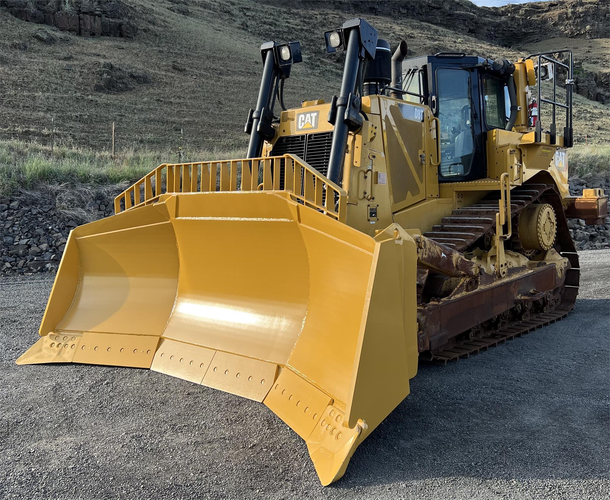 2019 CATERPILLAR D8T 2019 CATERPILLAR D8T - image 3 of 6