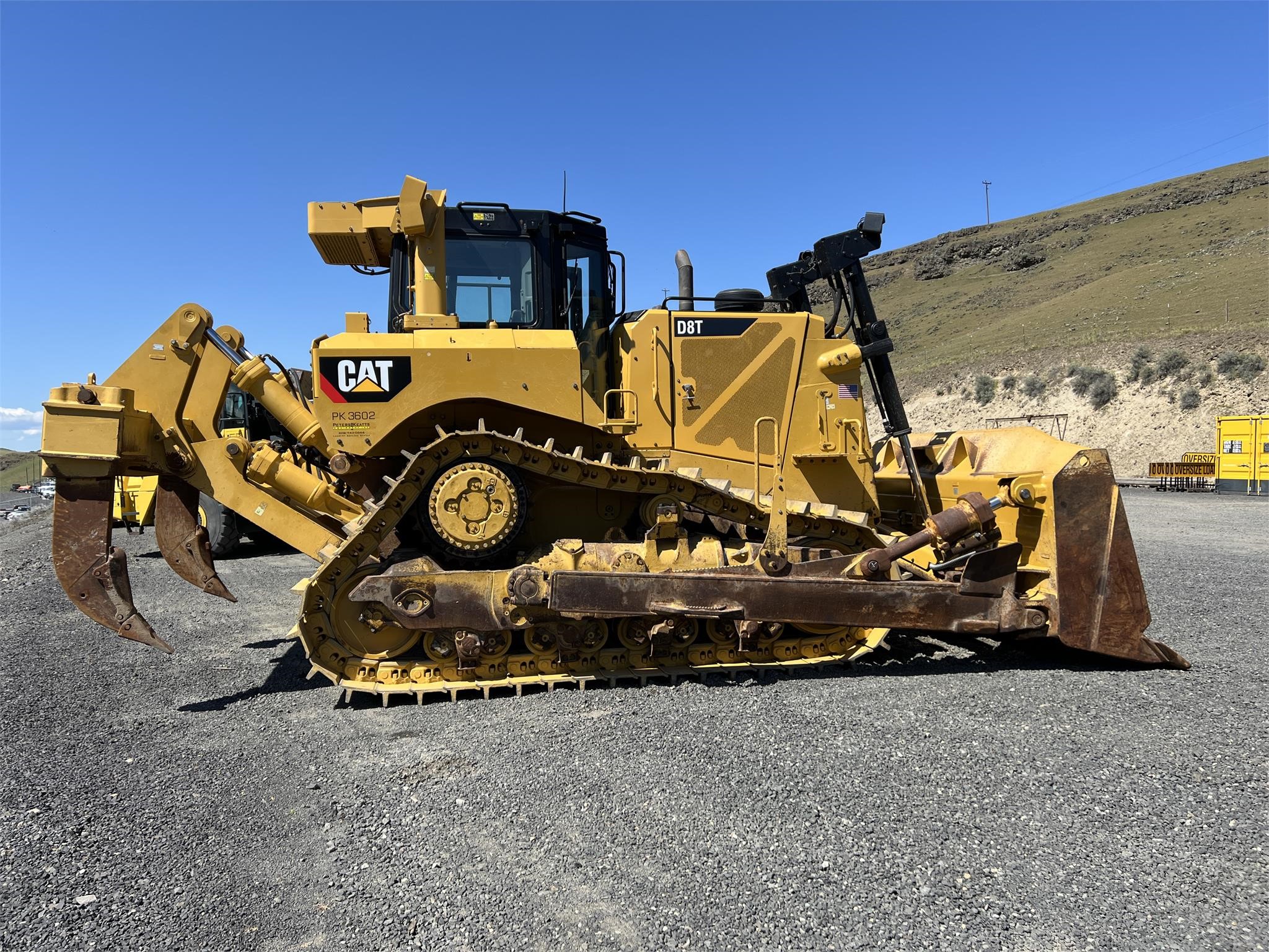 2016 CATERPILLAR D8T - image 4 of 6