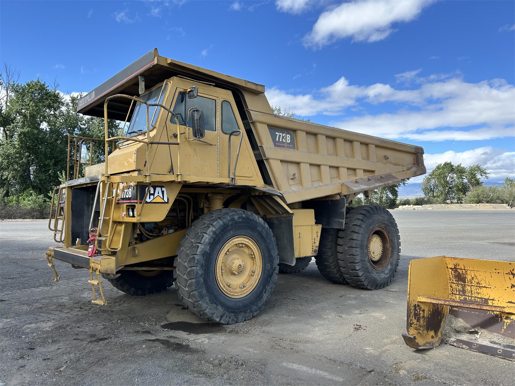 1993 CATERPILLAR 773B 1993 CATERPILLAR 773B - image 1 of 6