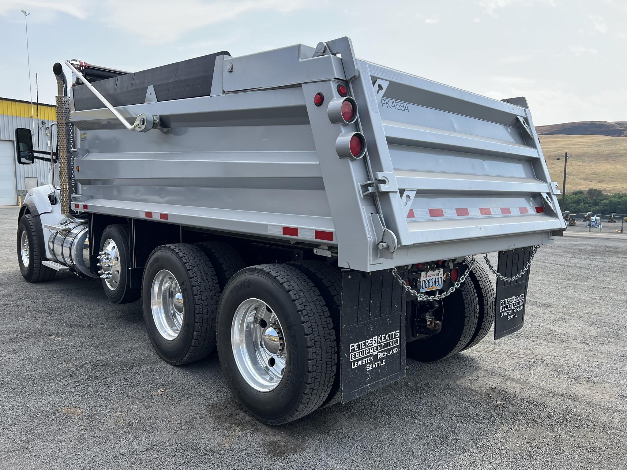 2024 KENWORTH T880 2024 KENWORTH T880 - image 3 of 6