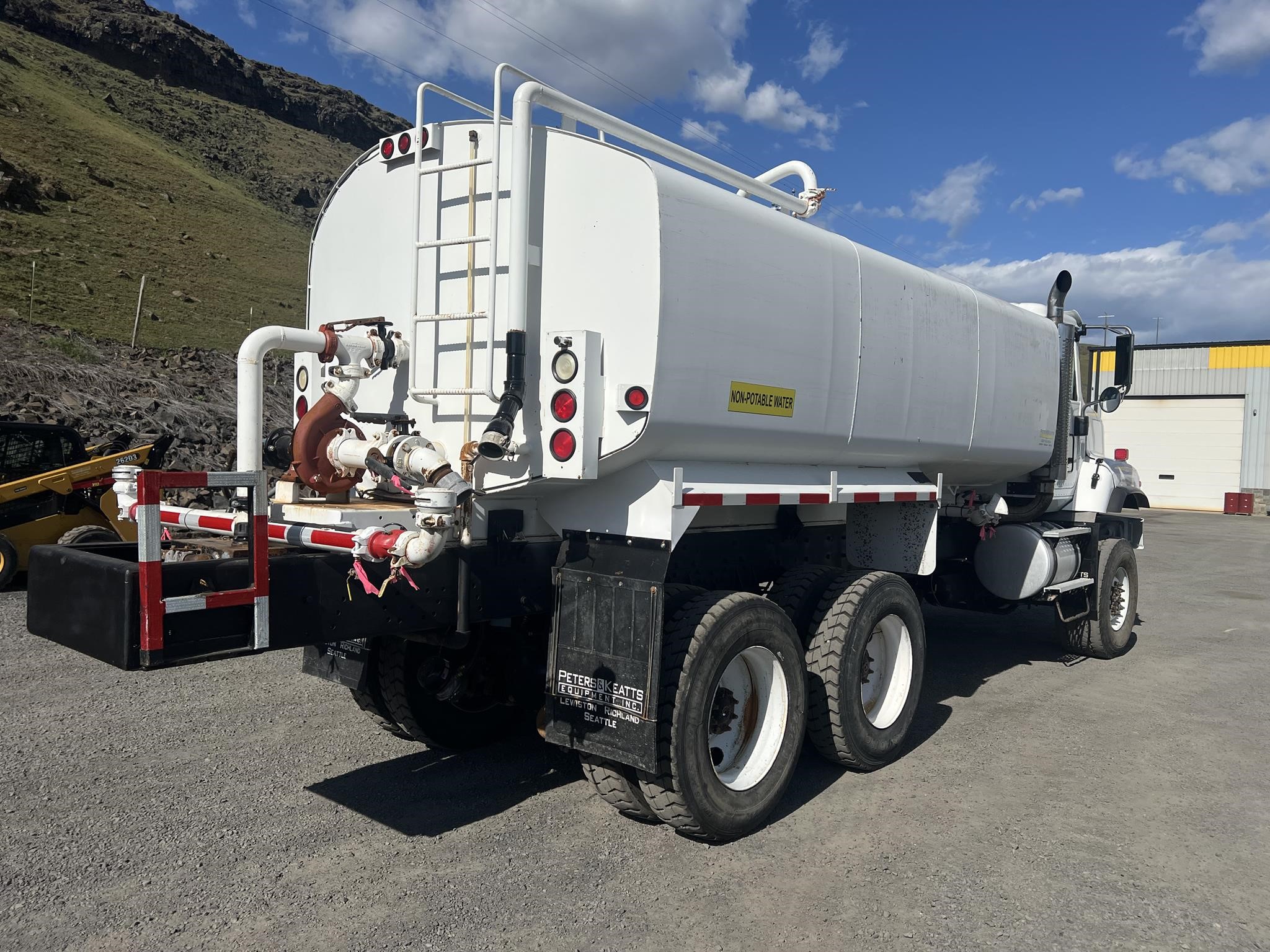 2002 INTERNATIONAL PAYSTAR 5600 2002 INTERNATIONAL PAYSTAR 5600 - image 6 of 6