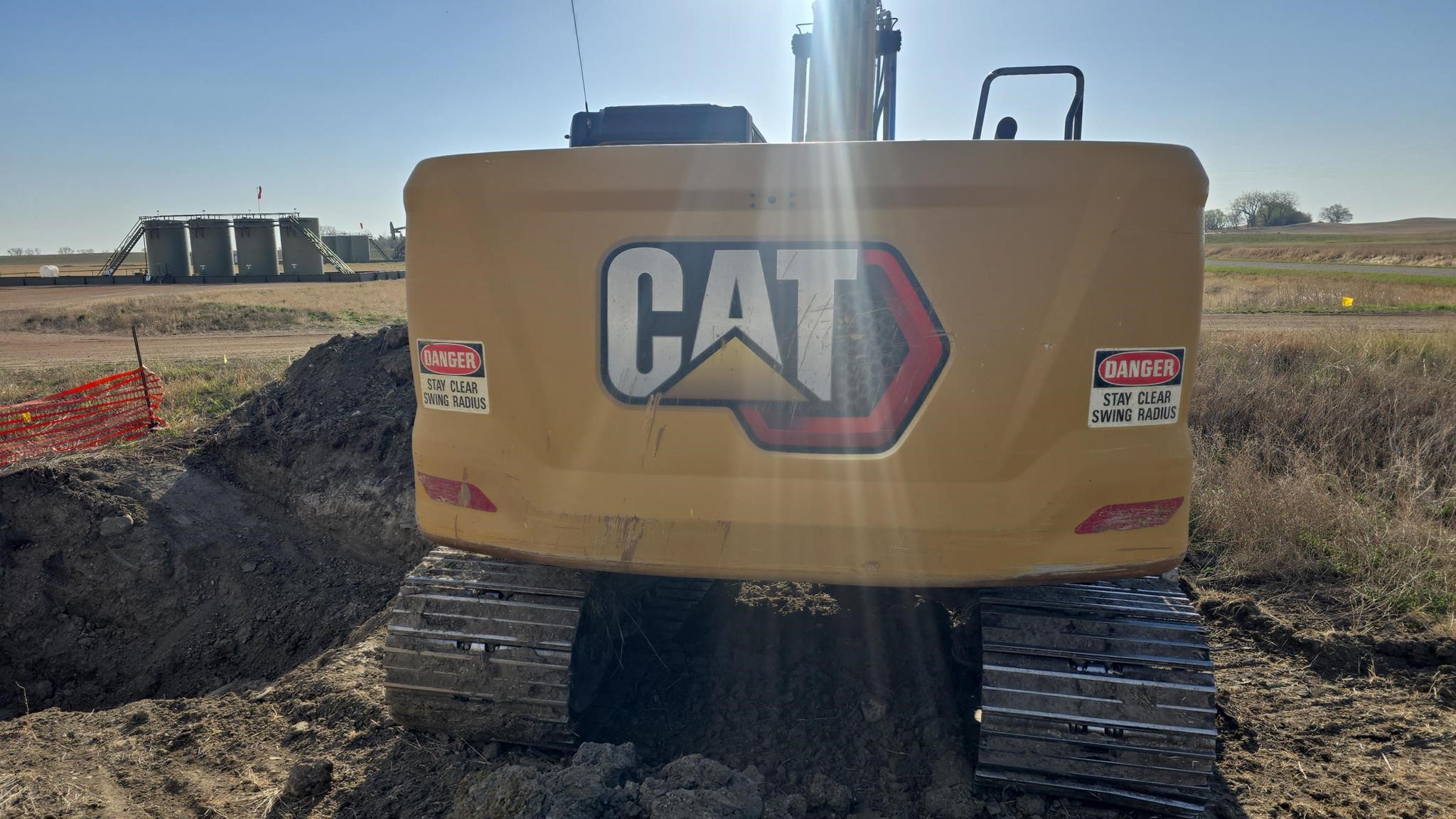 2022 CATERPILLAR 320 2022 CATERPILLAR 320 - image 3 of 6