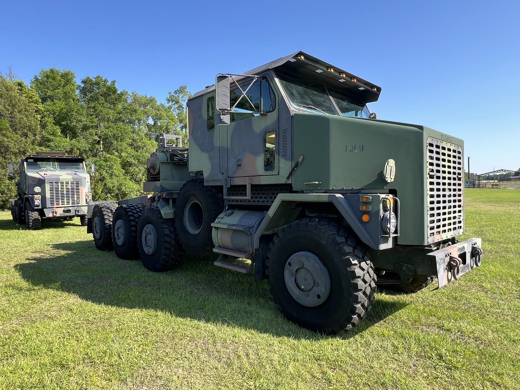 2007 OSHKOSH M1070 2007 OSHKOSH M1070 - image 2 of 6