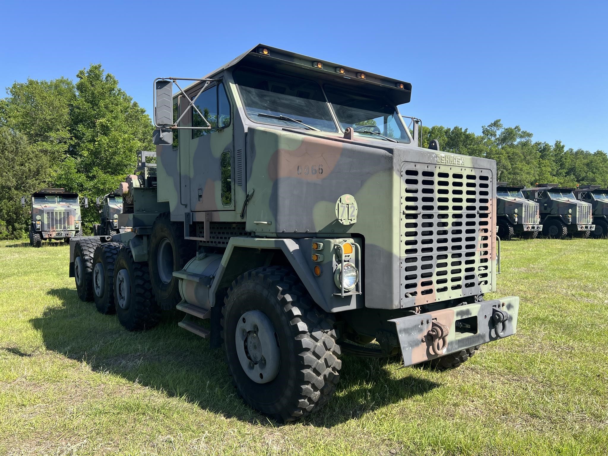 1993 OSHKOSH M1070 1993 OSHKOSH M1070 - image 3 of 6