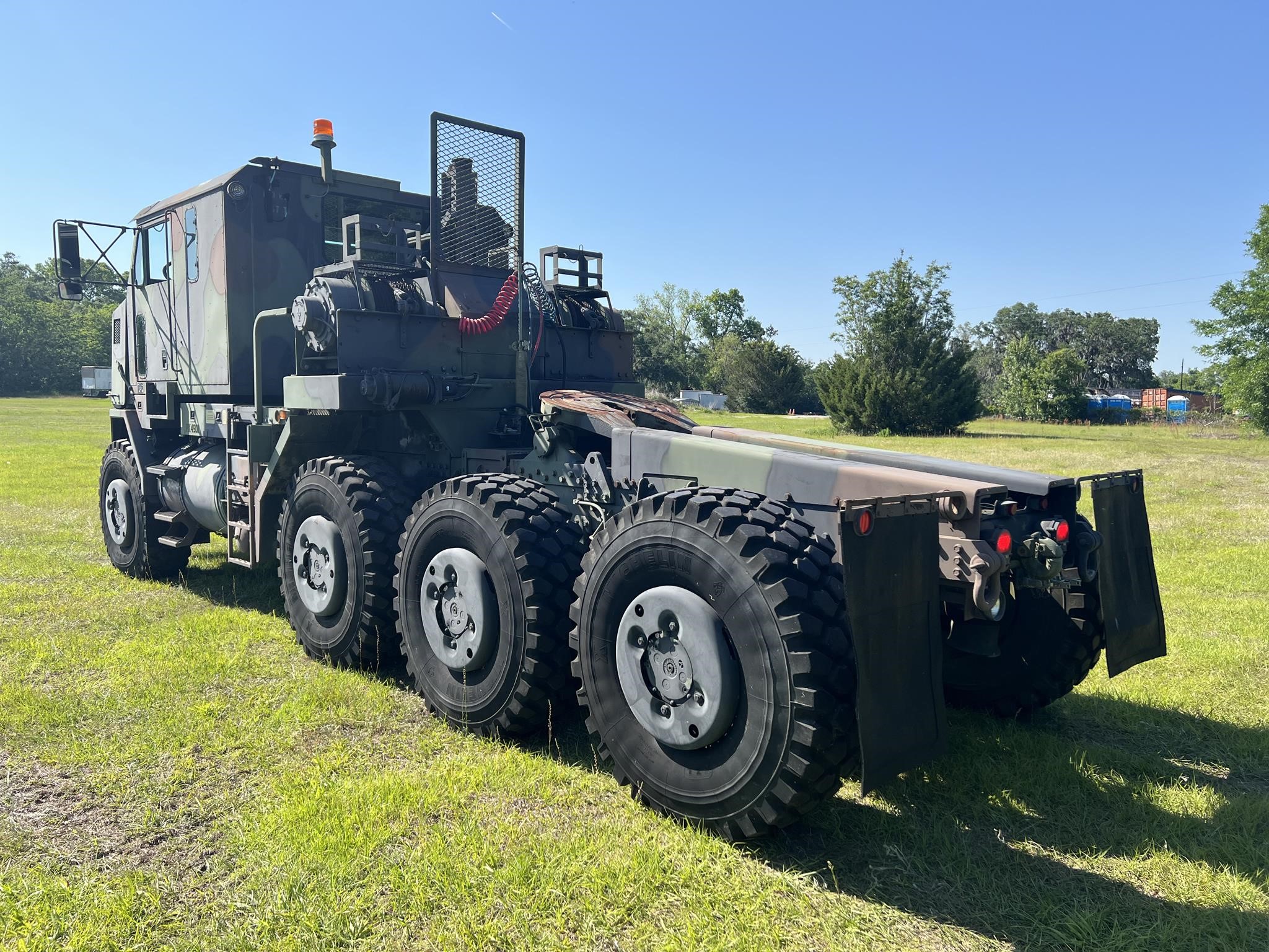 1993 OSHKOSH M1070 9064948921 1993 OSHKOSH M1070 9064948921