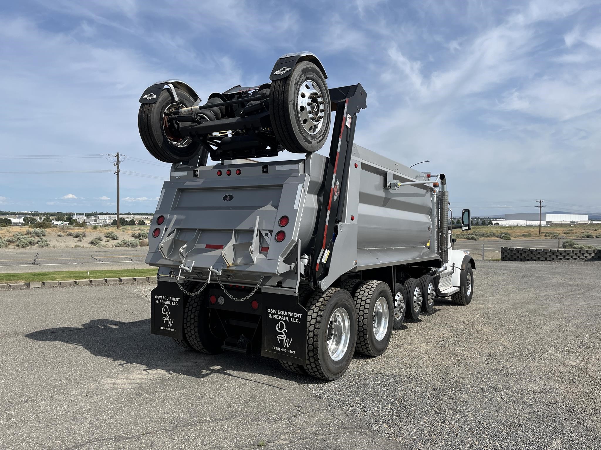 2025 PETERBILT 567 2025 PETERBILT 567 - image 5 of 6