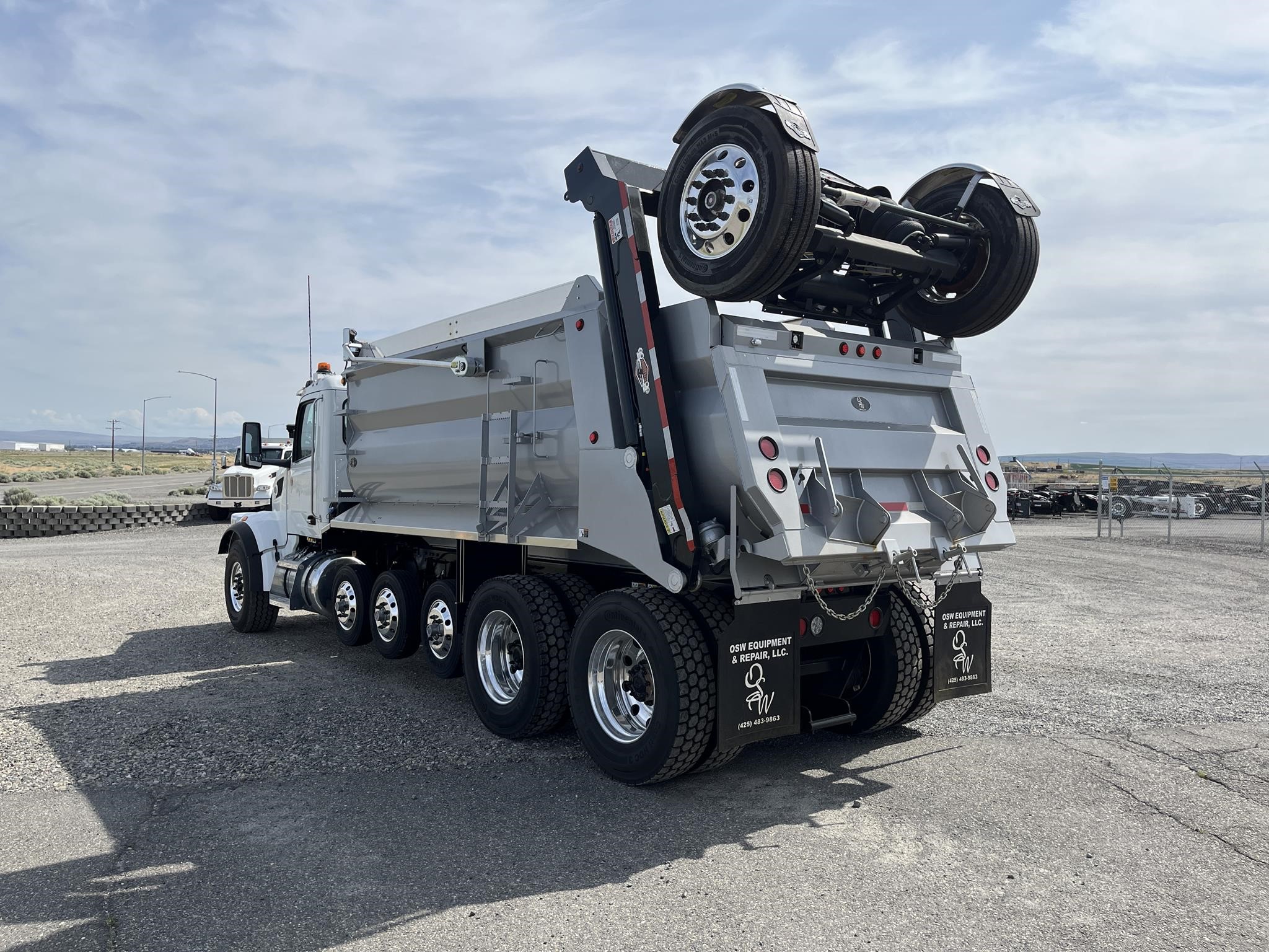 2025 PETERBILT 567 9069936265 2025 PETERBILT 567 9069936265