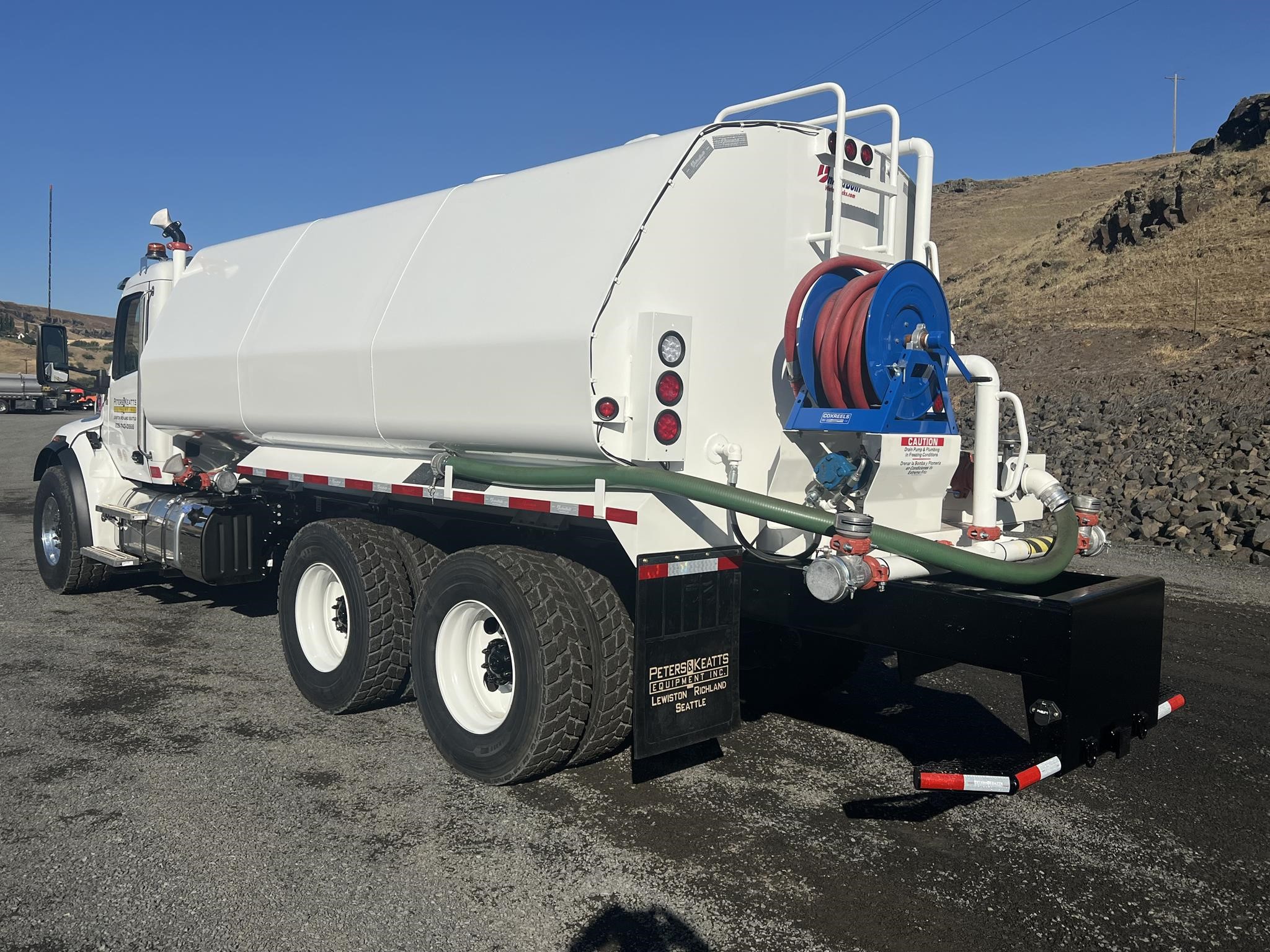 2025 PETERBILT 548 2025 PETERBILT 548 - image 3 of 6