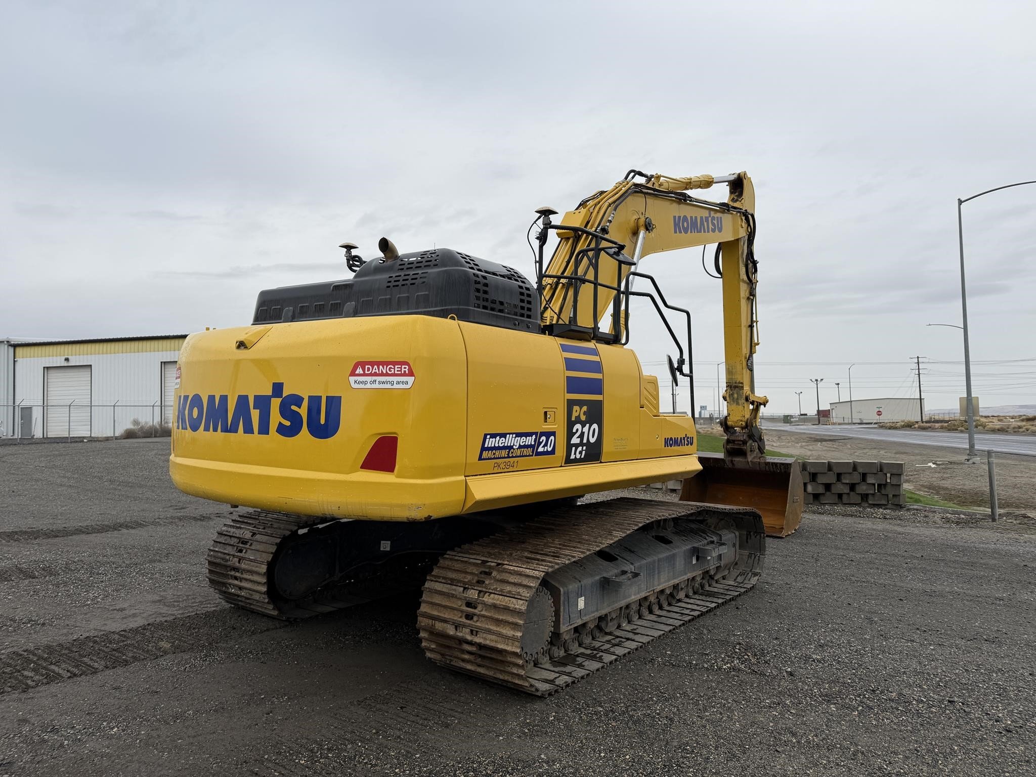 2022 KOMATSU PC210 LCi-11 - image 6 of 6