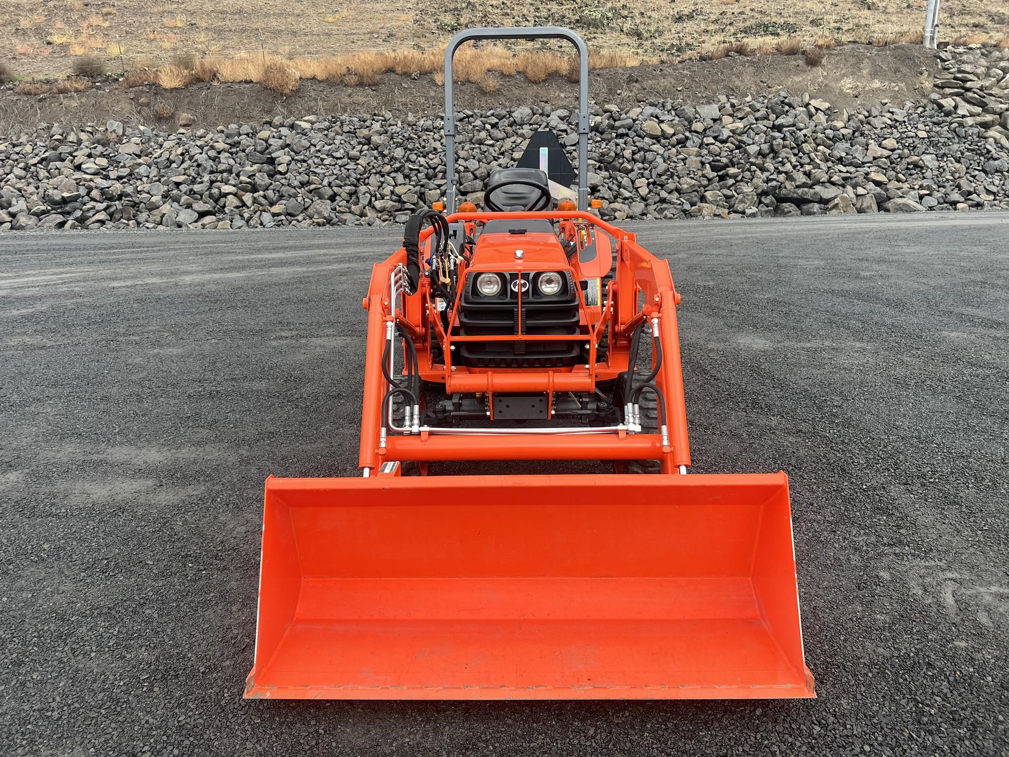 2006 KUBOTA B7800HSD-F - image 3 of 6