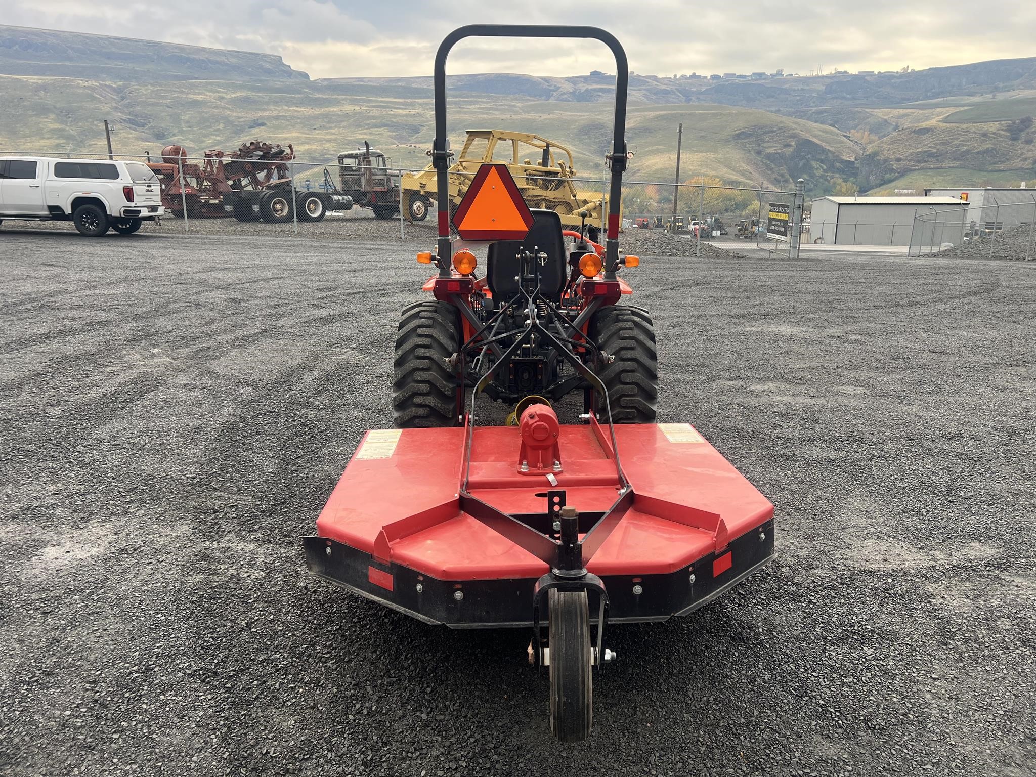 2006 KUBOTA B7800HSD-F - image 5 of 6