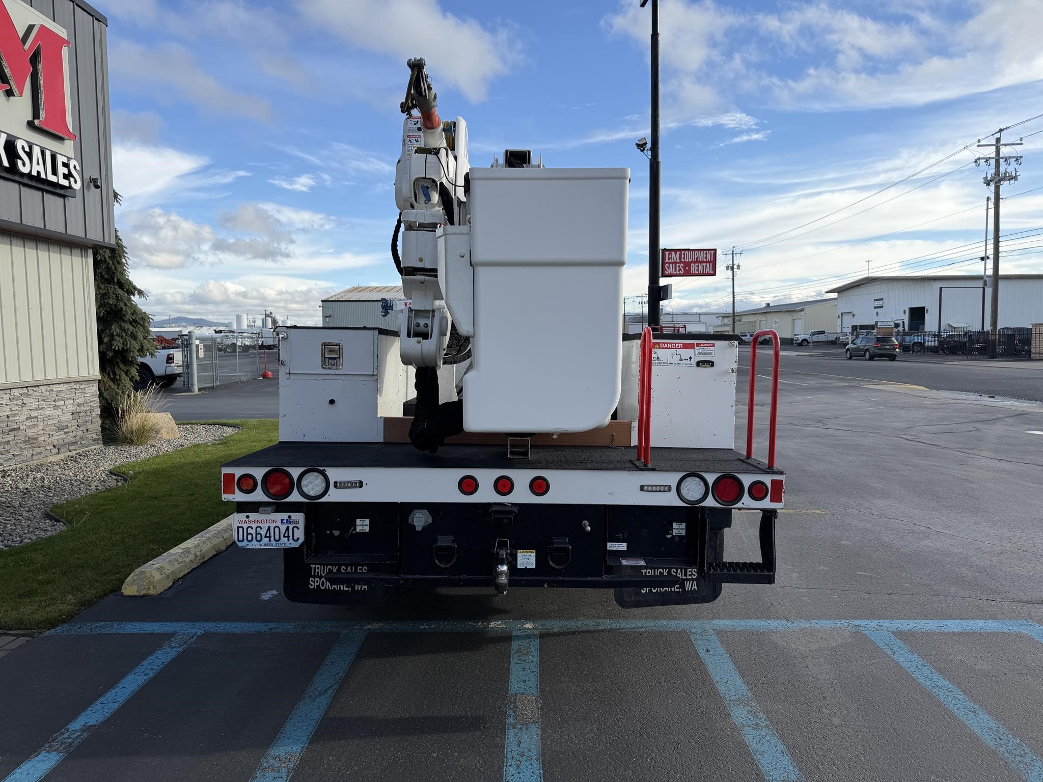 2021 VERSALIFT VST40I - image 4 of 6