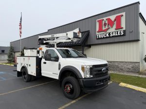 2019 VERSALIFT SST40EIH-01 10022441144