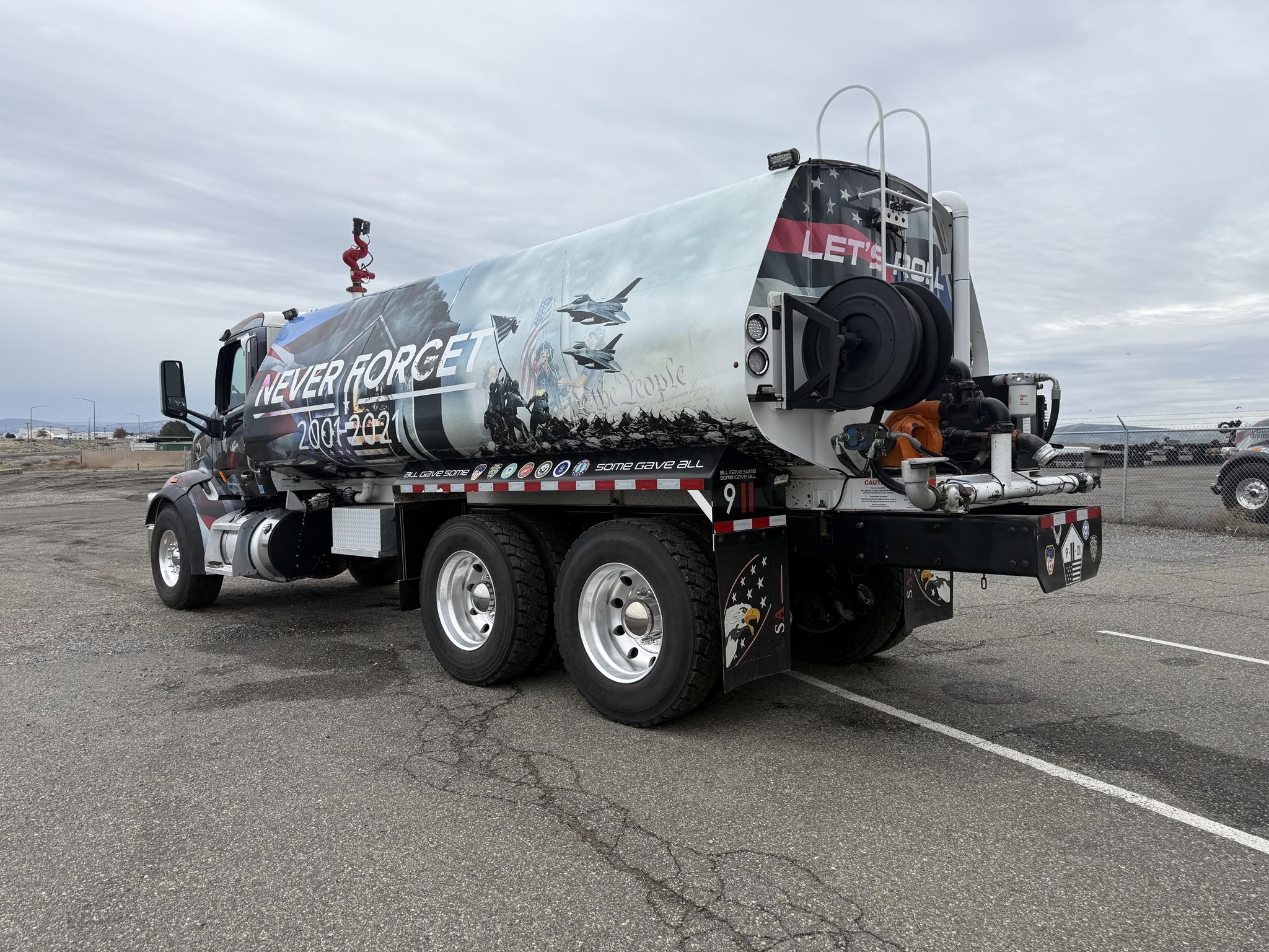 2018 PETERBILT 567 - image 6 of 6