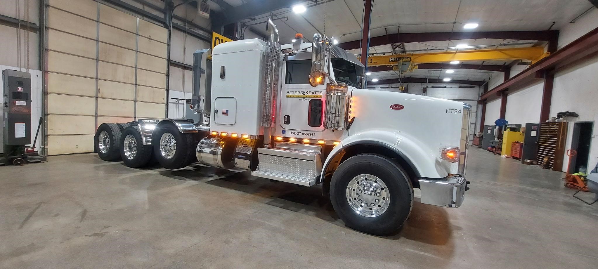 2023 PETERBILT 367 2023 PETERBILT 367 - image 1 of 6