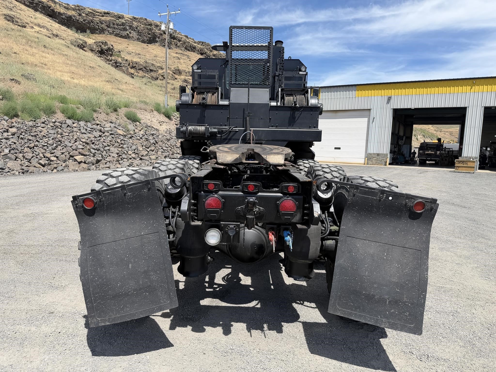 2002 OSHKOSH M1070 2002 OSHKOSH M1070 - image 4 of 6