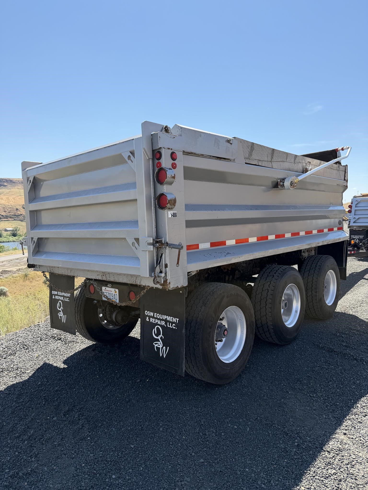 2020 PETERBILT 567 - image 6 of 6