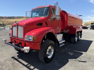 2002 KENWORTH T300 11038908978