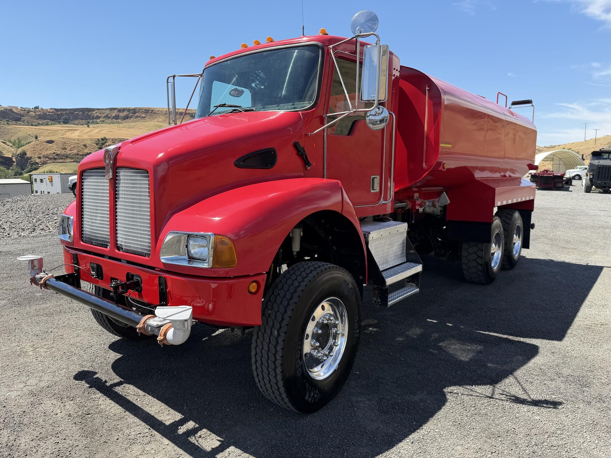 2002 KENWORTH T300 2002 KENWORTH T300 - image 1 of 6
