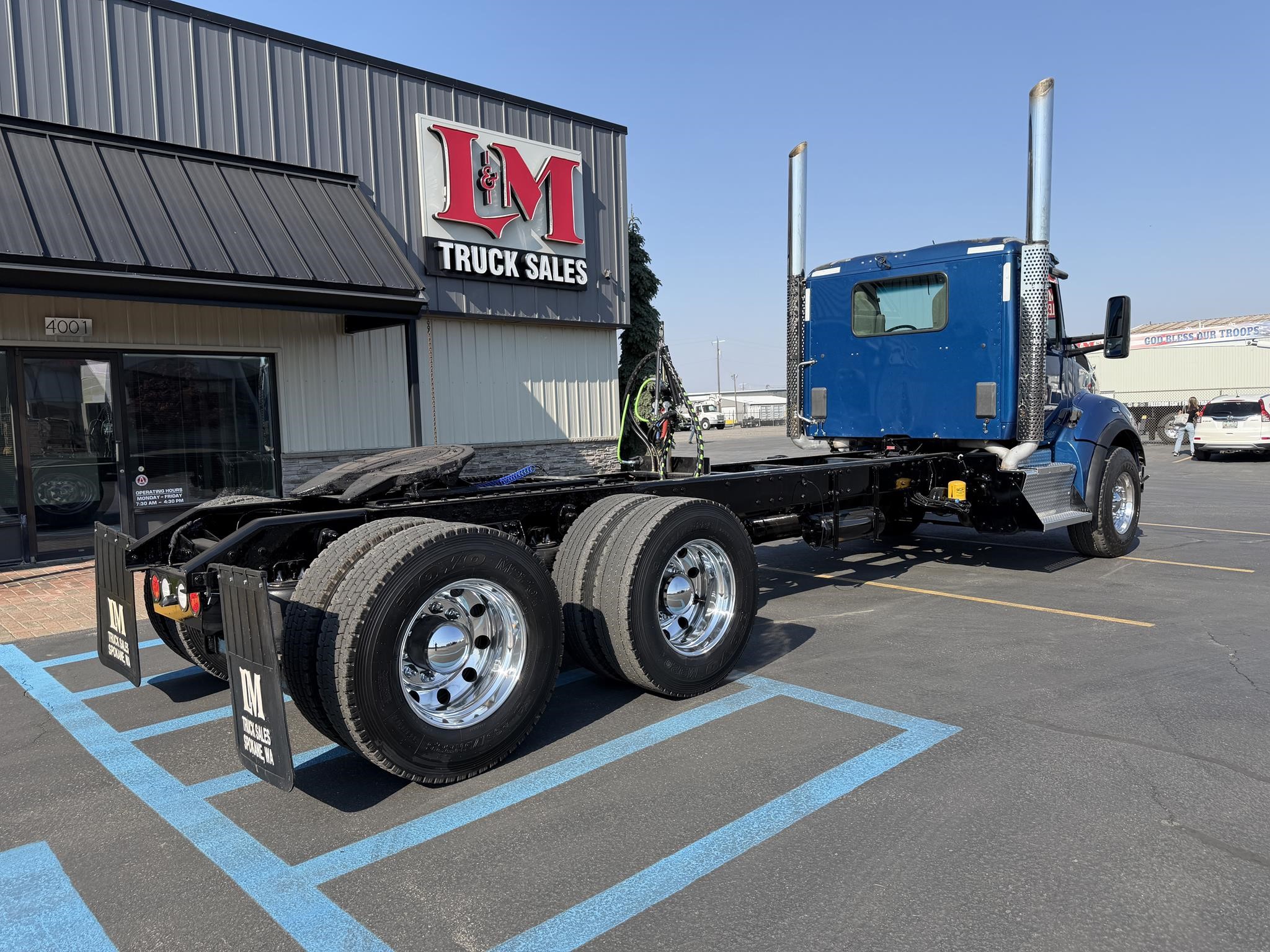 2016 KENWORTH T880 2016 KENWORTH T880 - image 3 of 6
