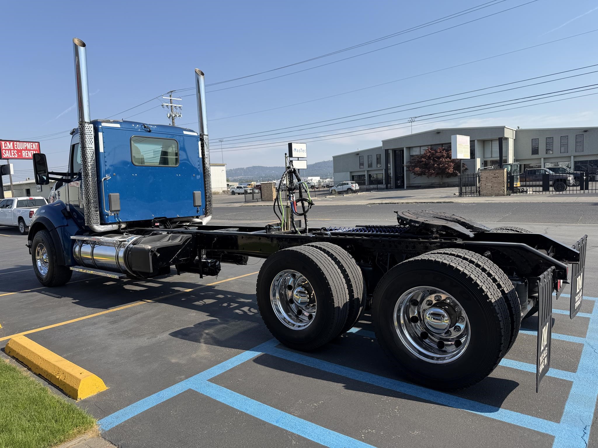 2016 KENWORTH T880 2016 KENWORTH T880 - image 5 of 6