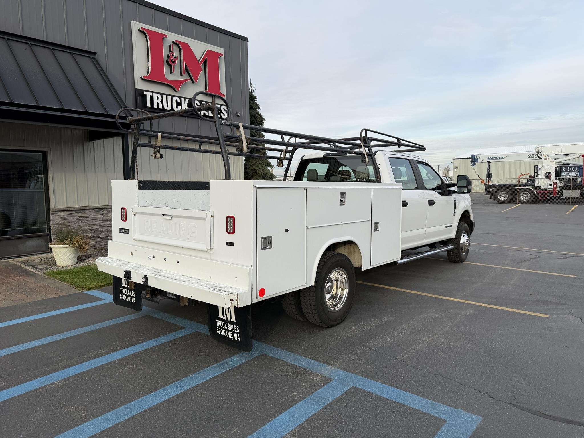 2019 FORD F350 2019 FORD F350 - image 3 of 6