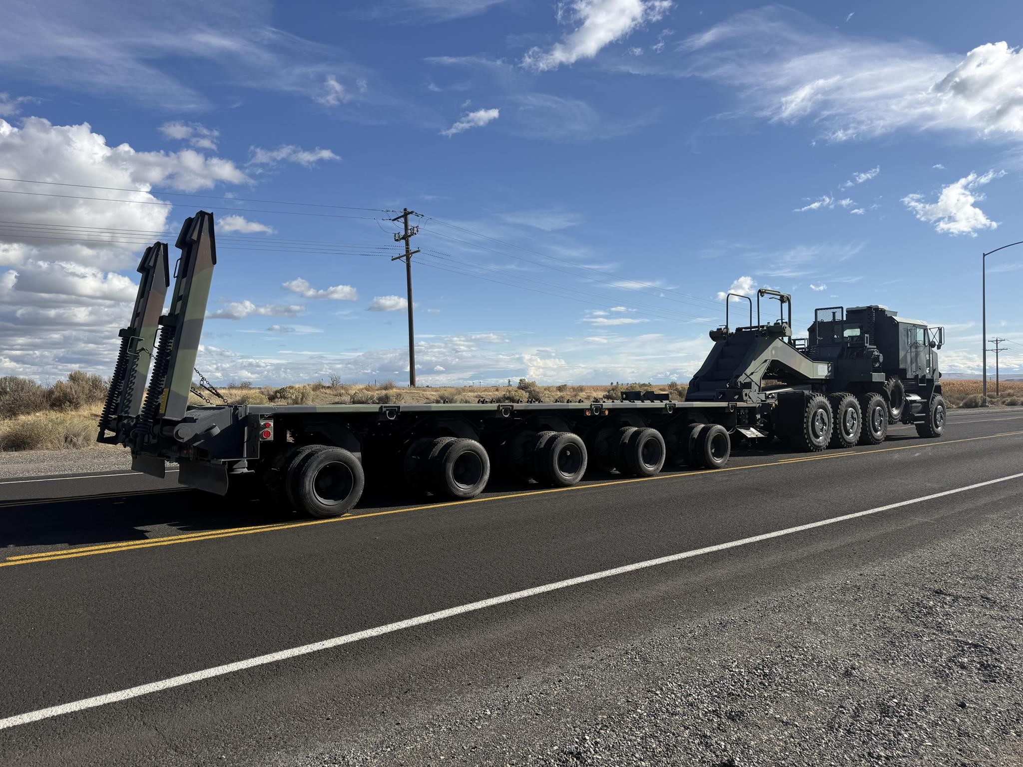 2014 OSHKOSH M1070 11055384837 2014 OSHKOSH M1070 11055384837